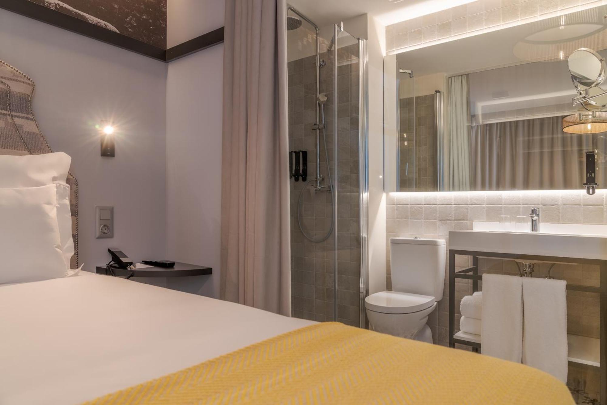 Superior Double Room River View