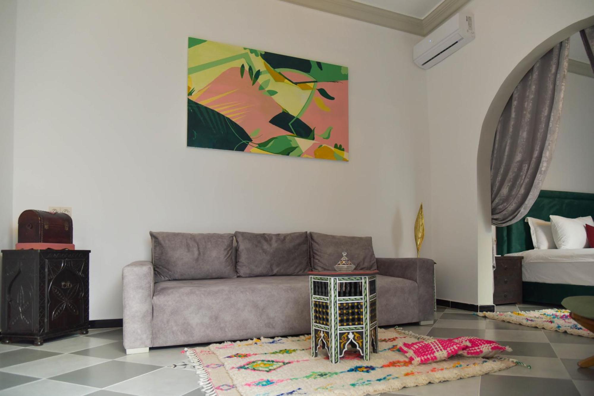 Deluxe Suite