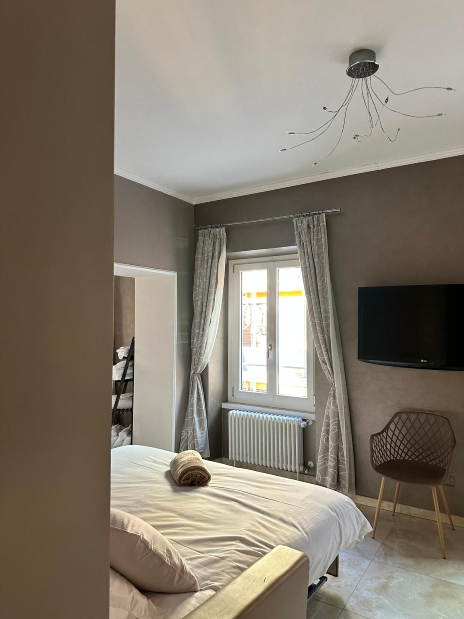 Deluxe Family Suite