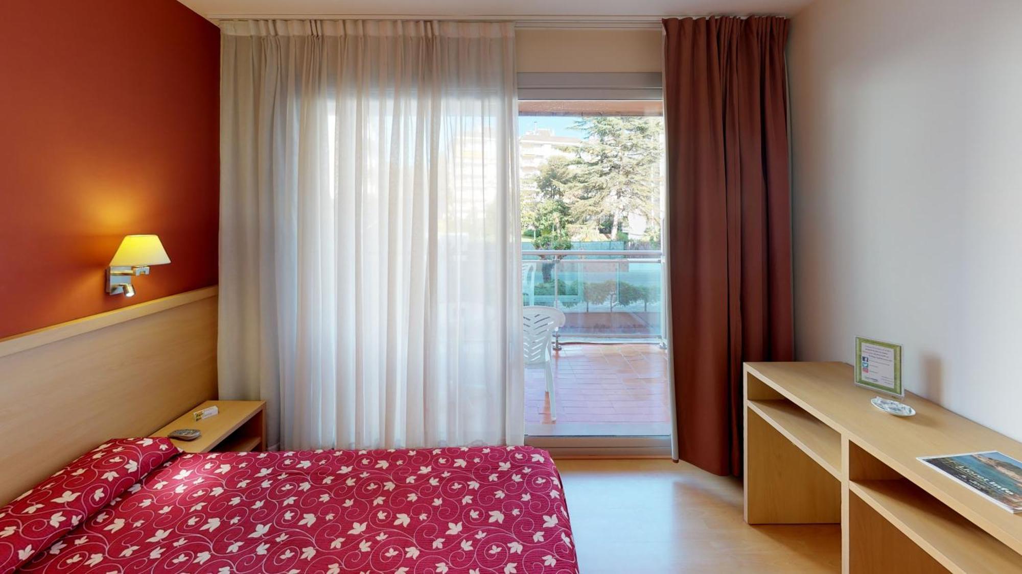 Budget Single Room