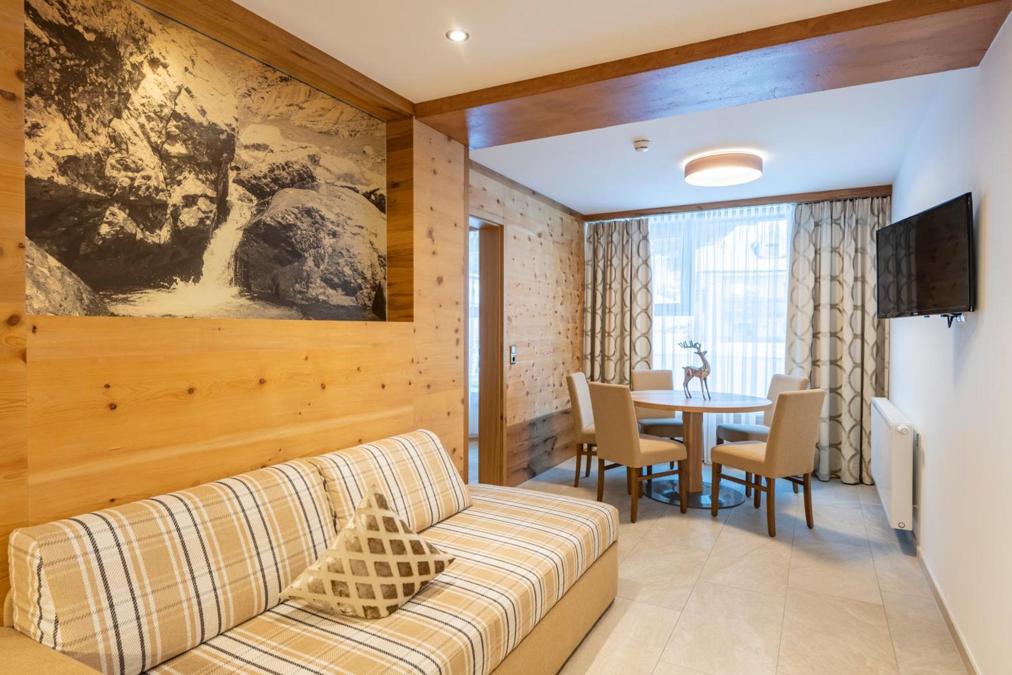 Superior Suite