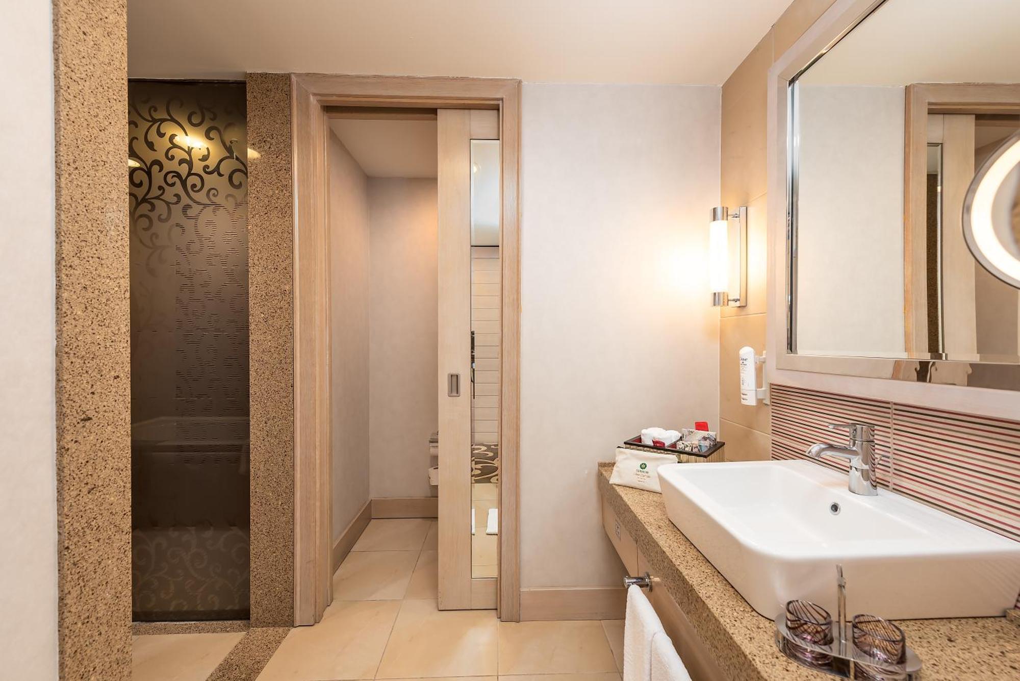 Golf Suite 2