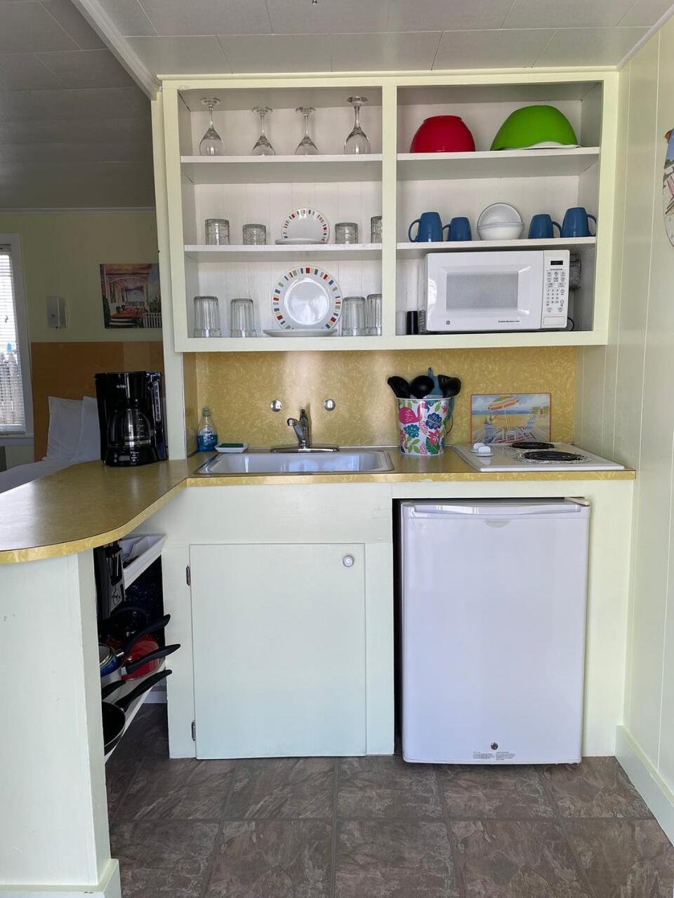 Motel #1 Two Room Kitchenette
