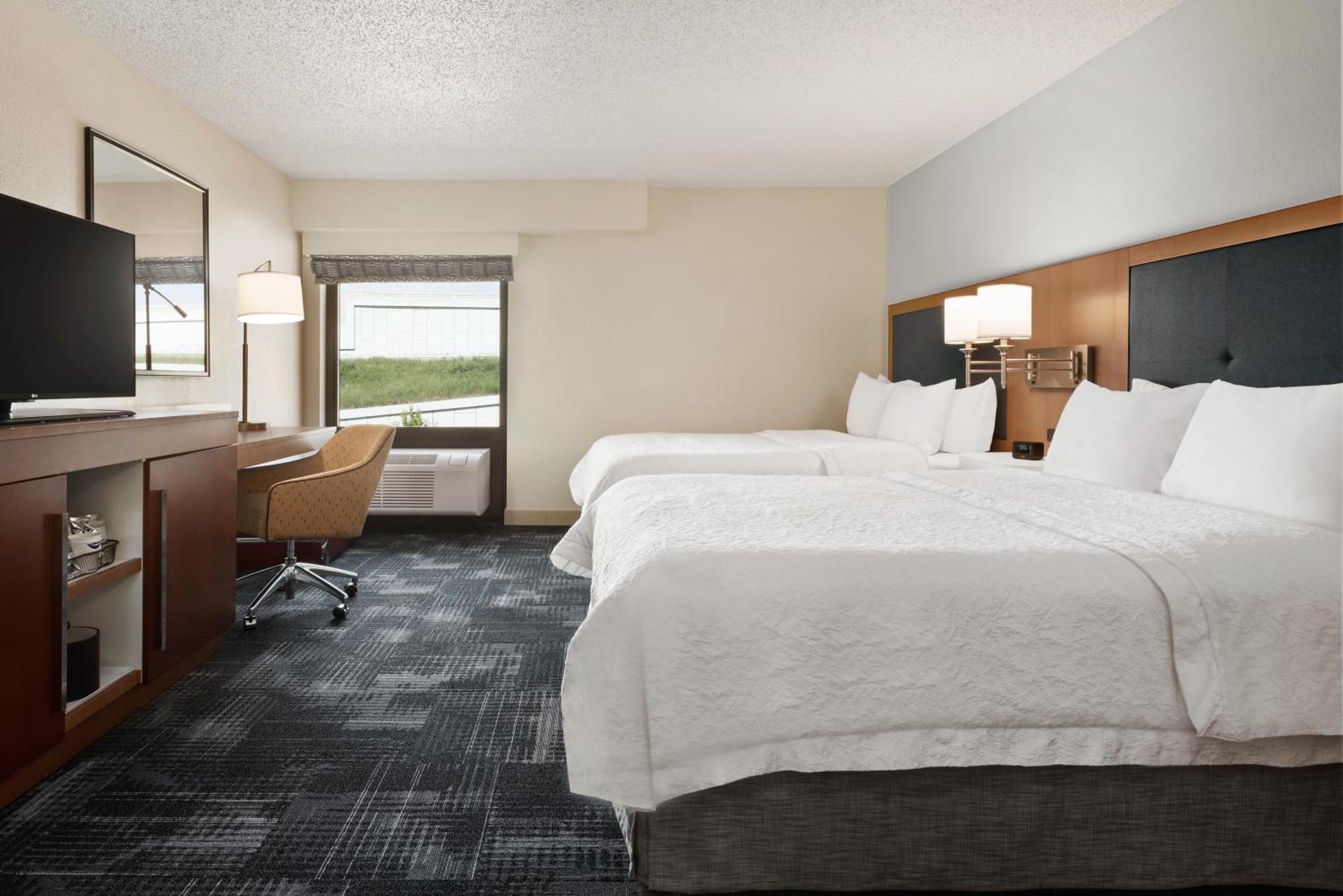 Queen Room with Two Queen Beds - Mobility and Hearing Access/Non-Smoking