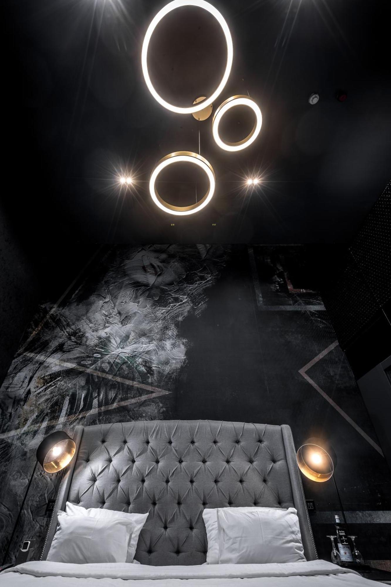Black Loft