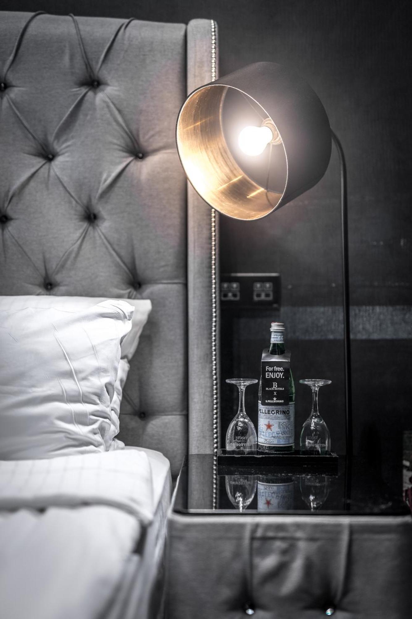 Black Loft