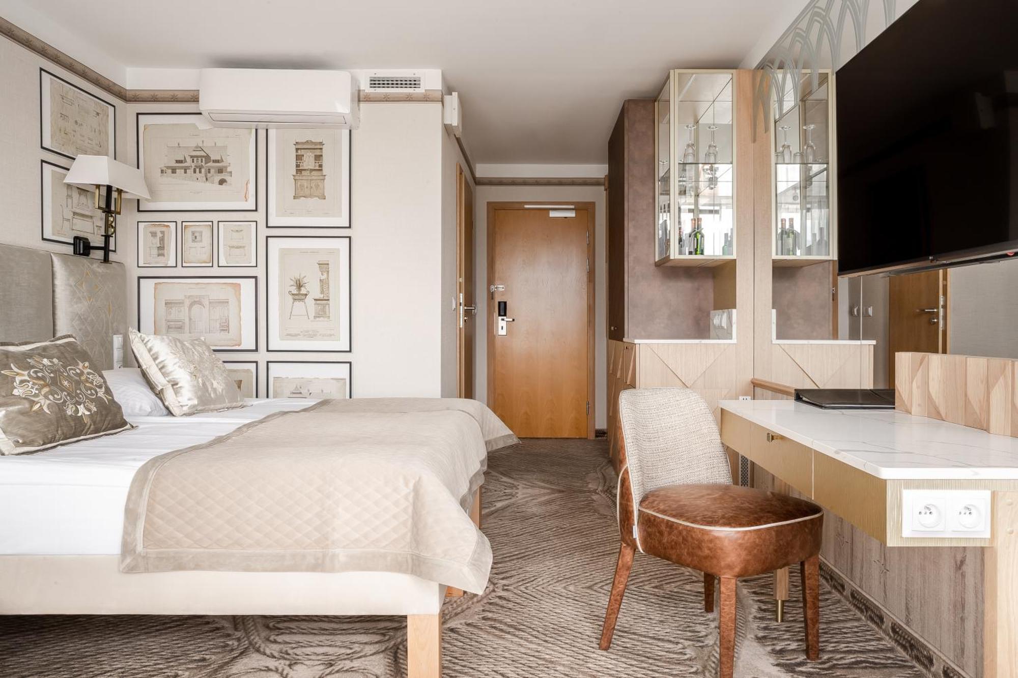 Deluxe Premium Double or Twin Room