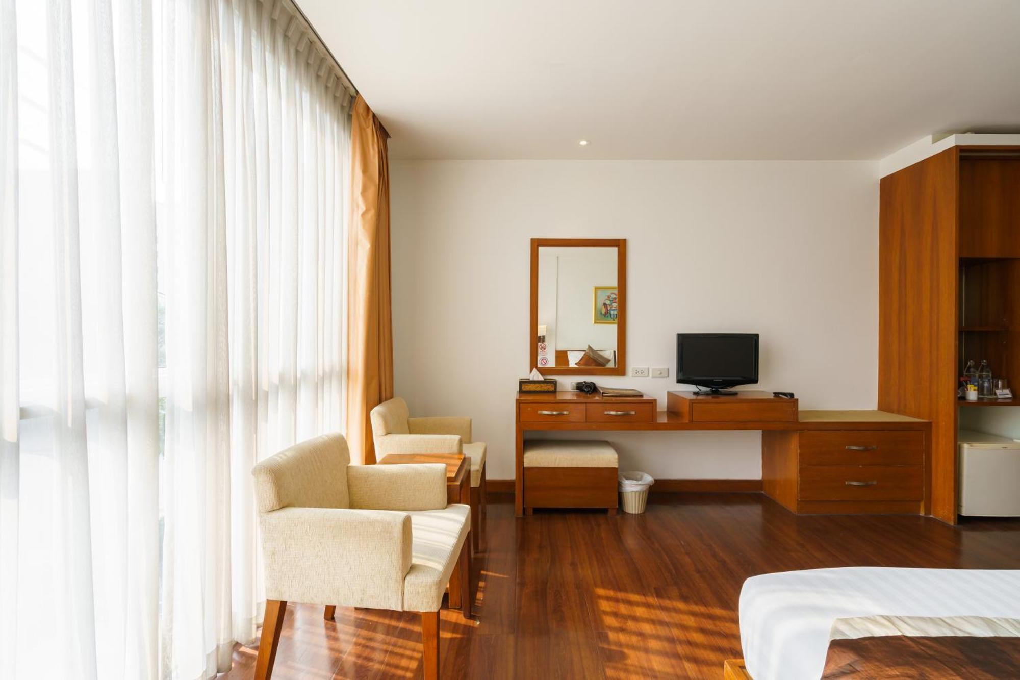 Standard King Room