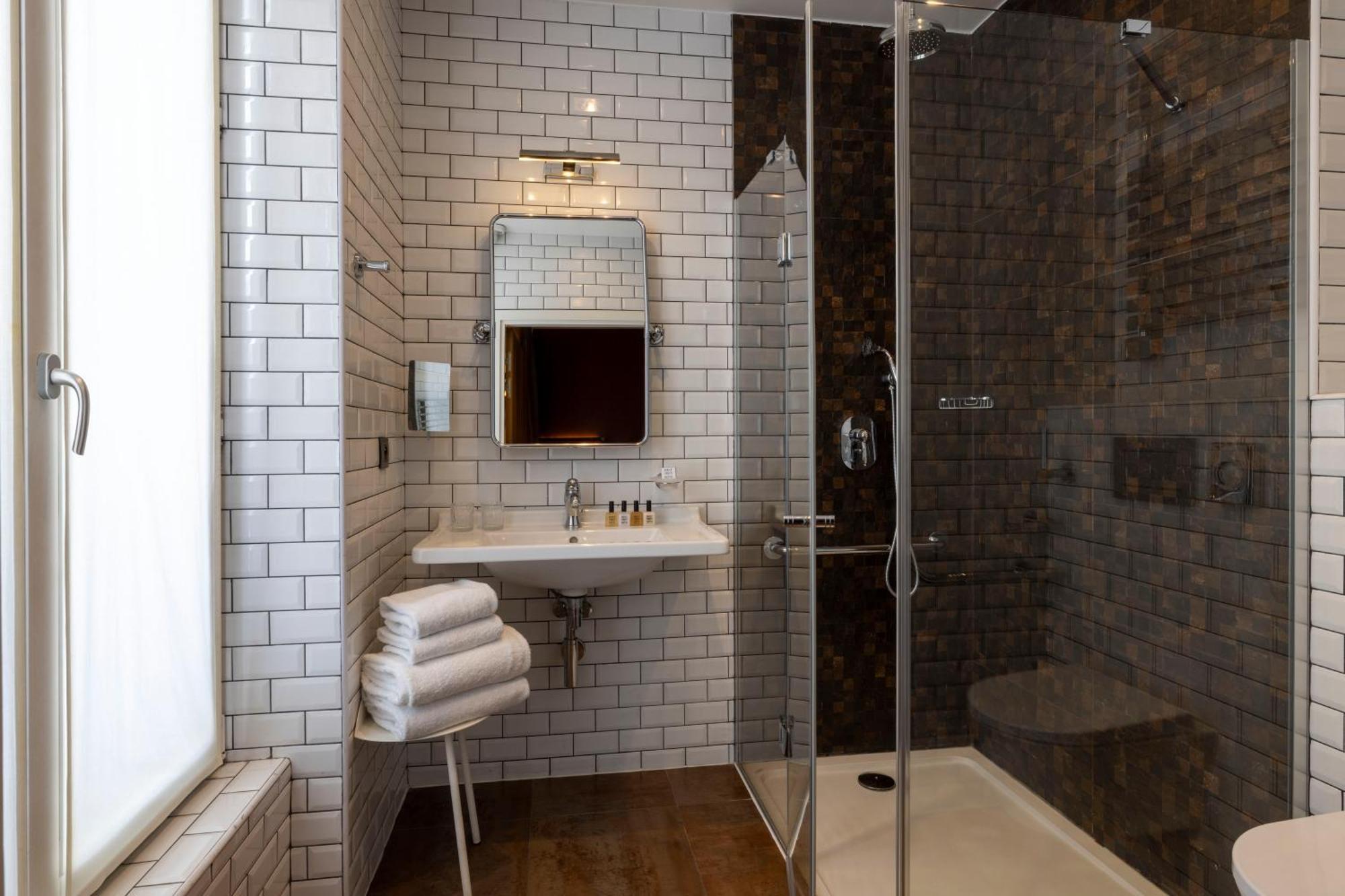Superior Room balcony Private Hammam Access