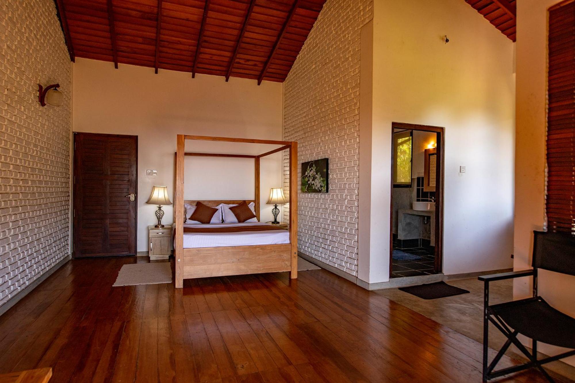 Double Room Mountain View