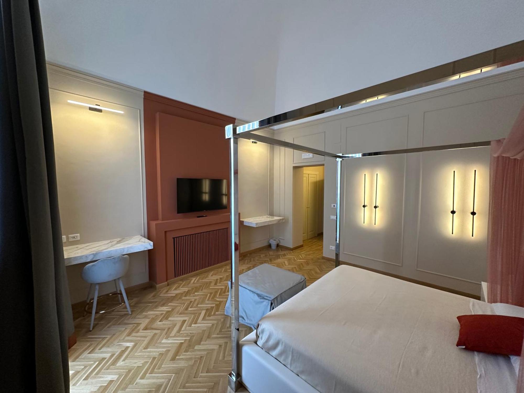 Junior Suite,1551216064:JPEG