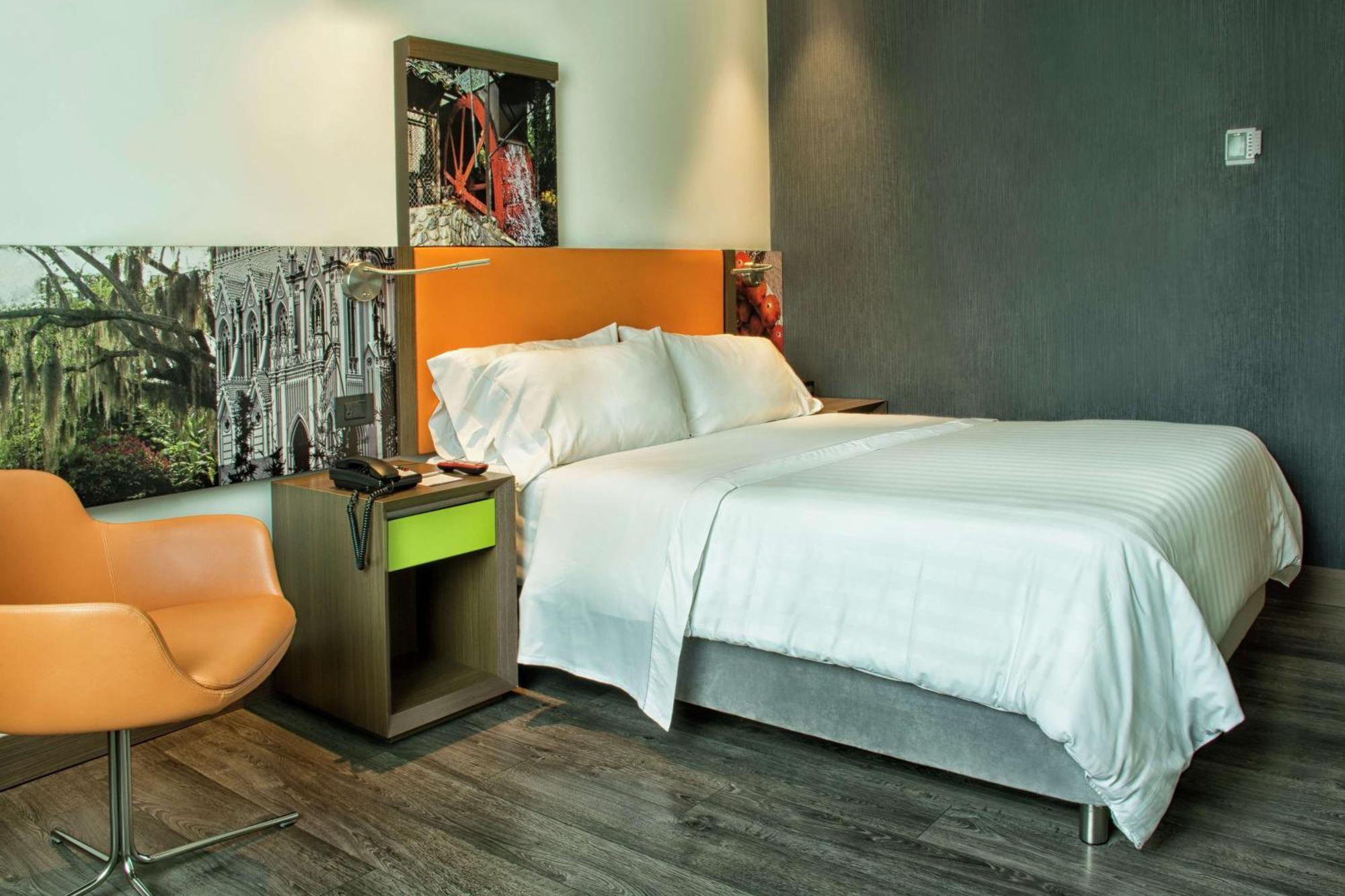 Queen Room