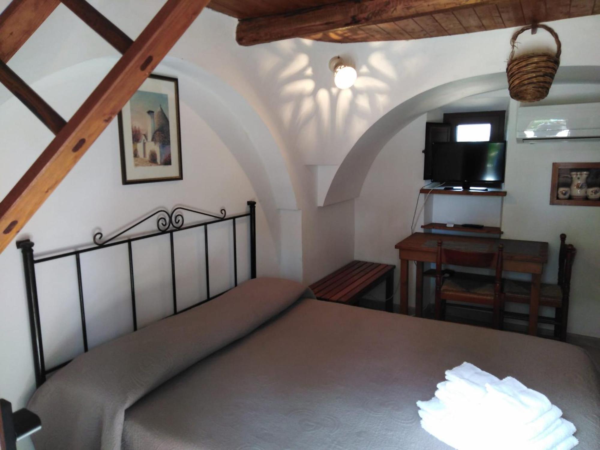 Trullo One-Bedroom Apartment