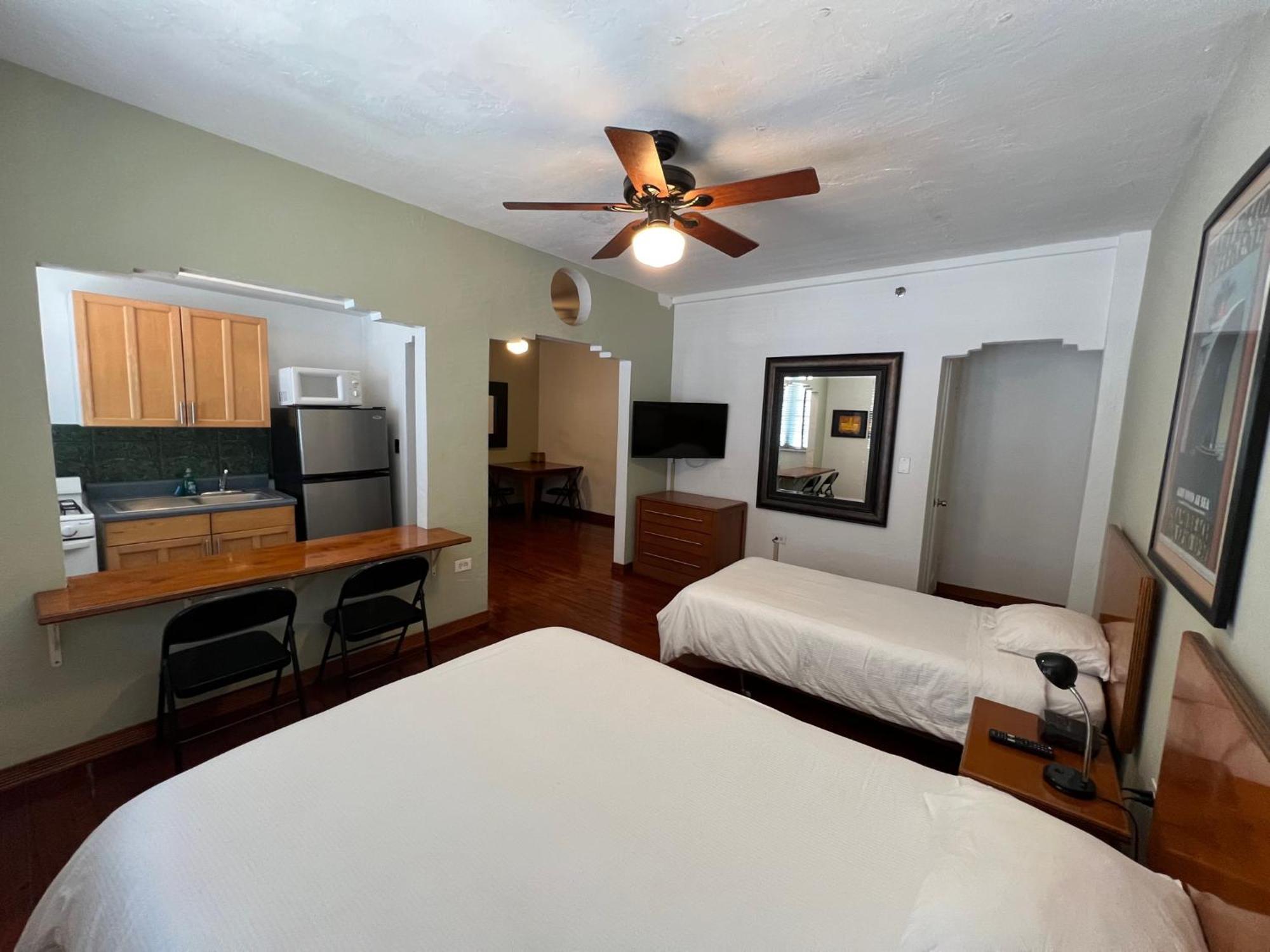 Suite 2