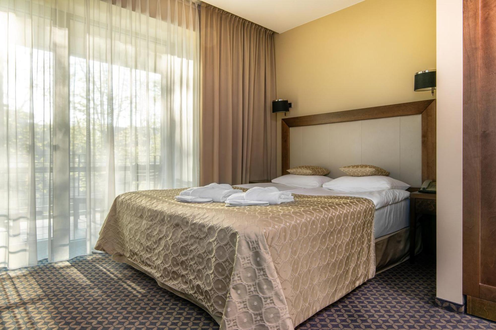 Junior Suite with Spa Access,1555275016:JPEG