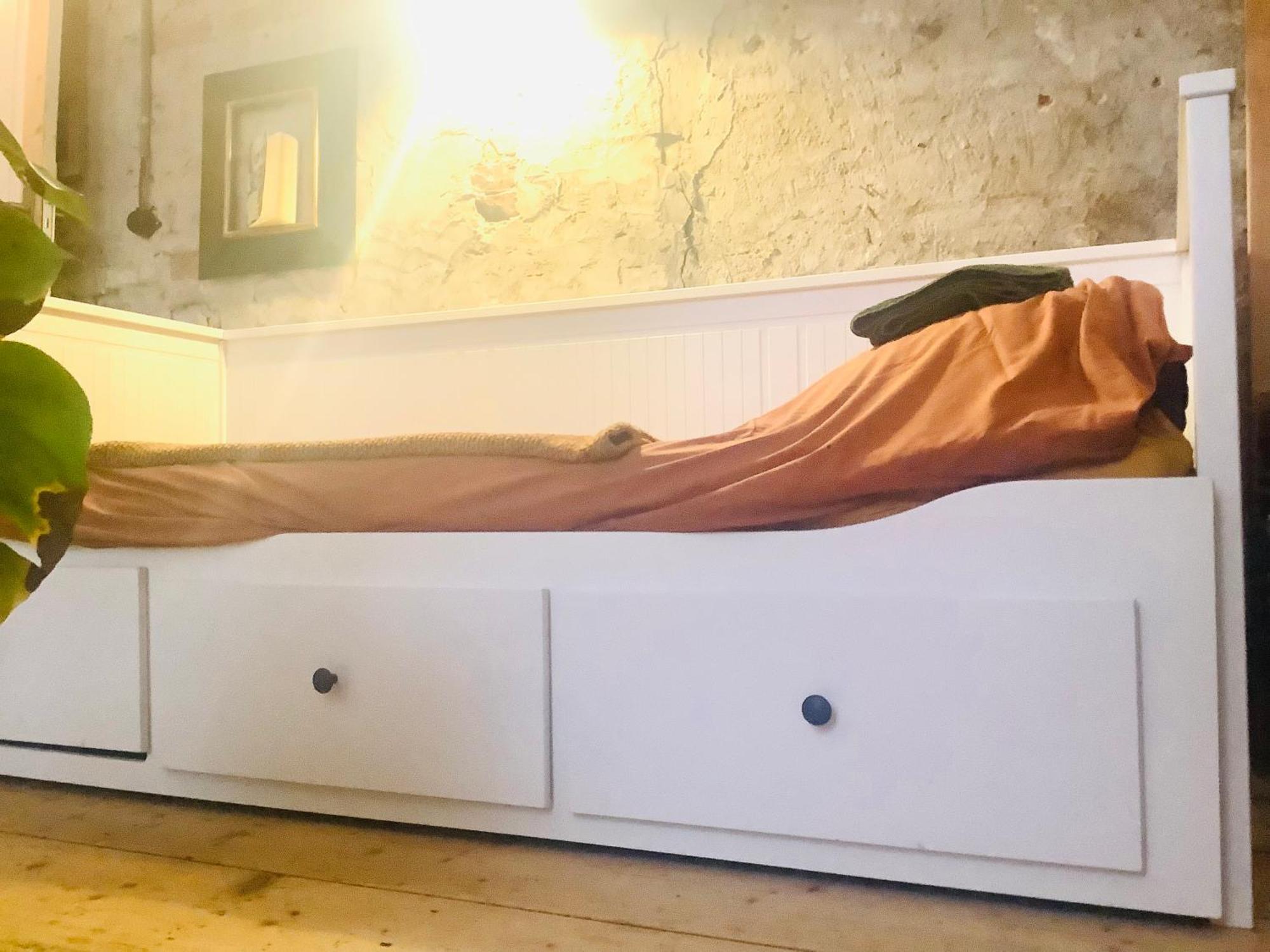 Single Room Private Bathroom