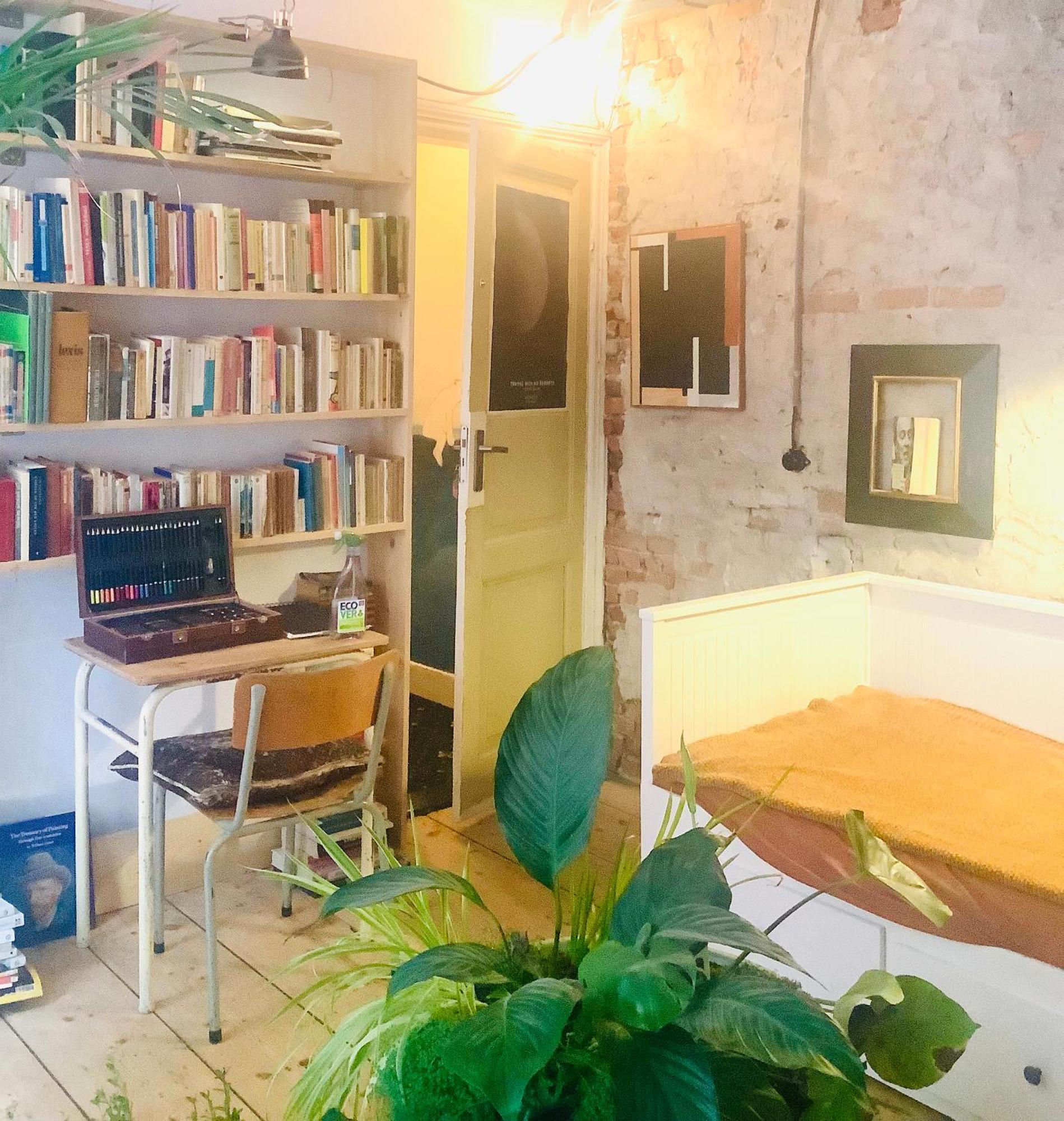 Single Room Private Bathroom