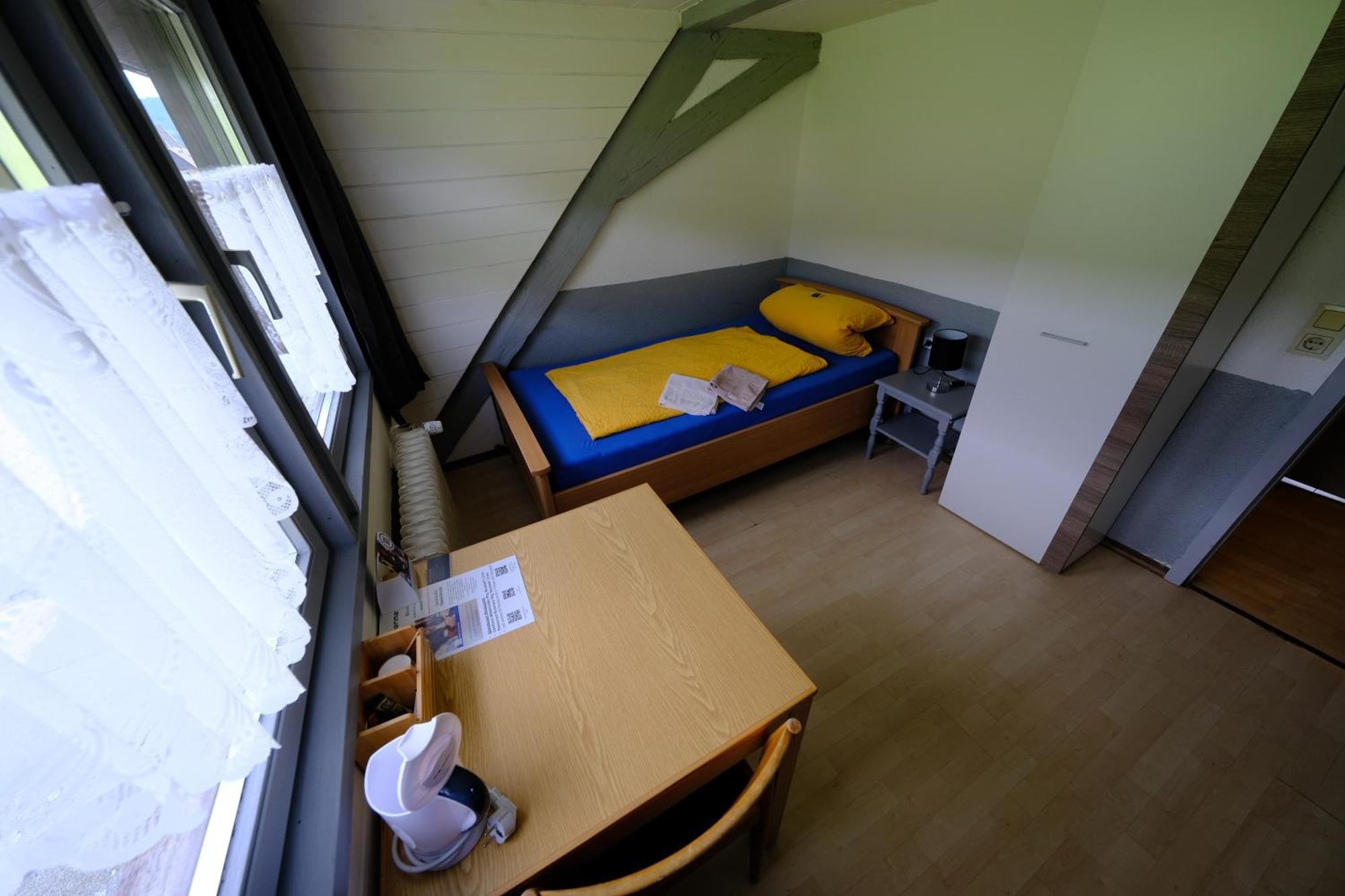 Budget Single Room