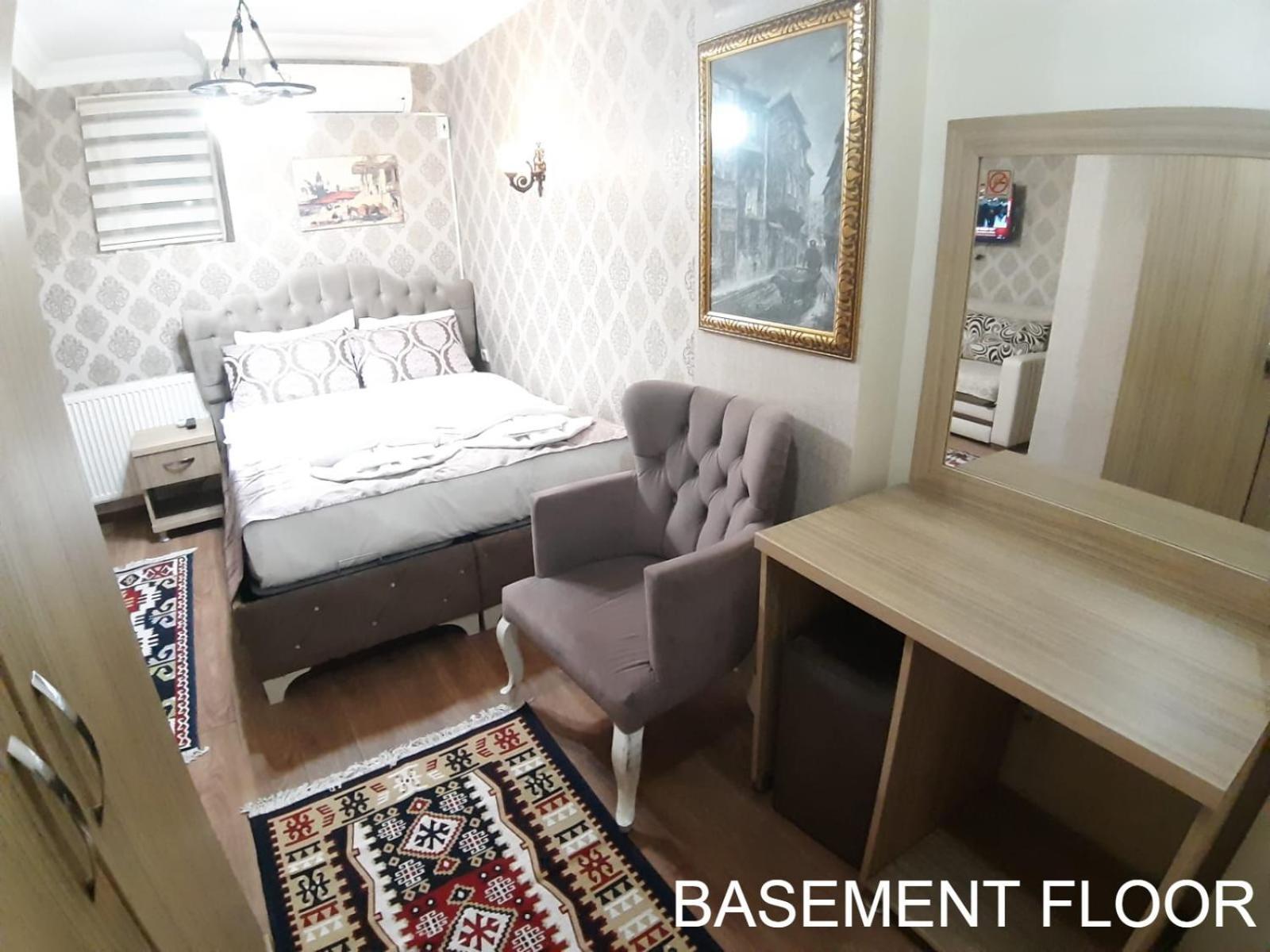 Economy Triple Room