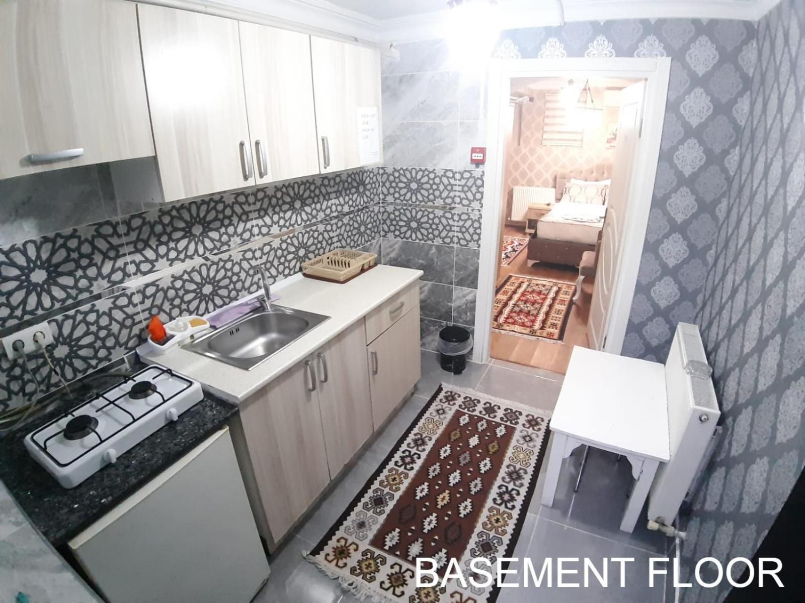 Economy Triple Room