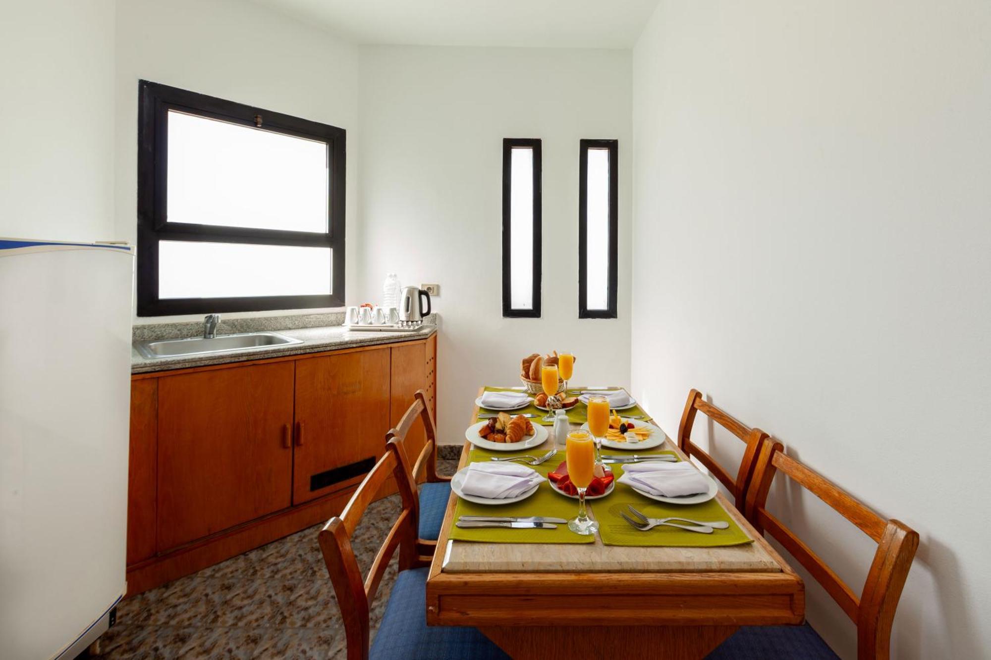 Two-Bedroom Bungalow (5 Adults),1563290428:JPEG