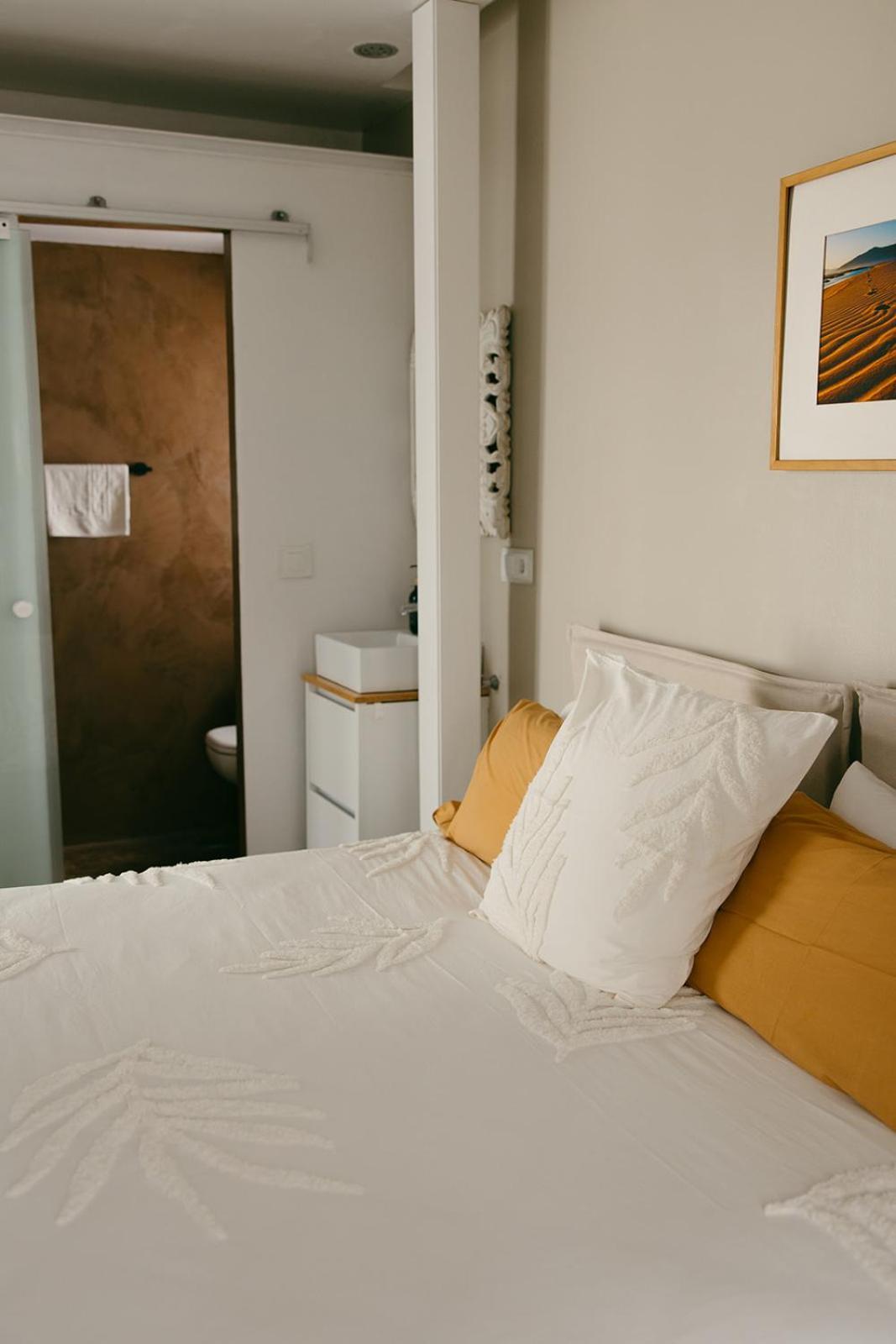 Double Room Private Bathroom