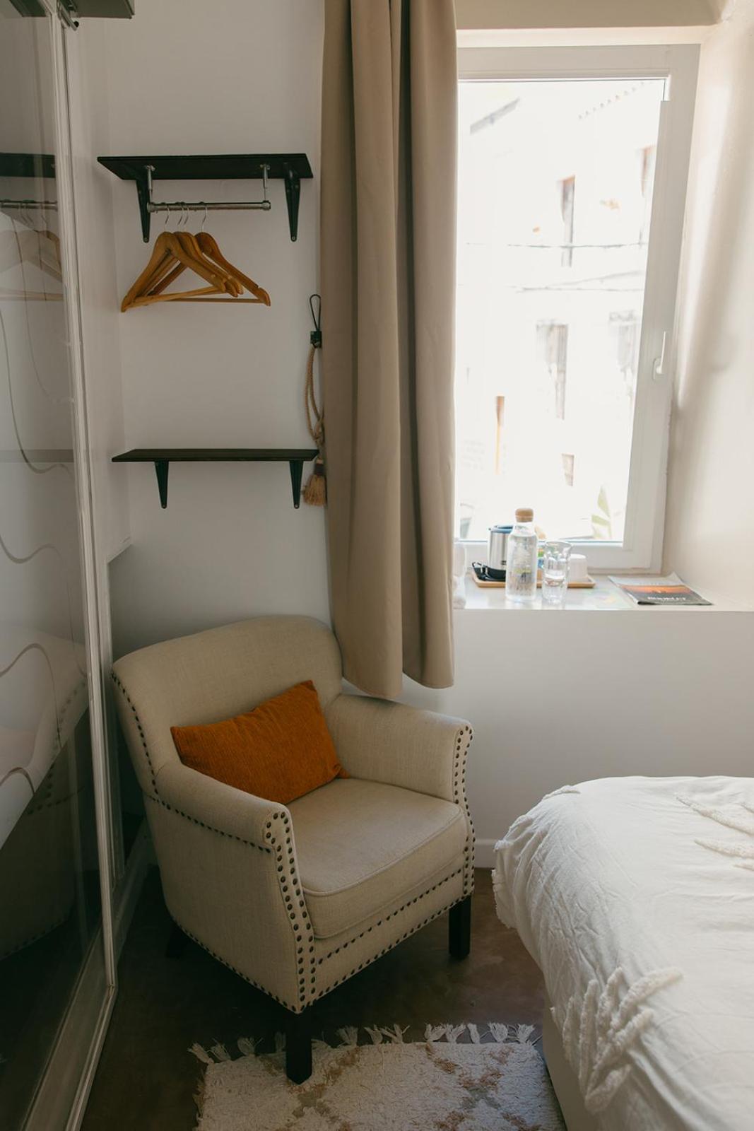 Double Room Private Bathroom