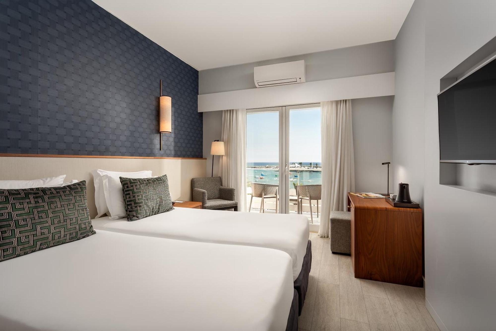 Superior Twin Room Sea View