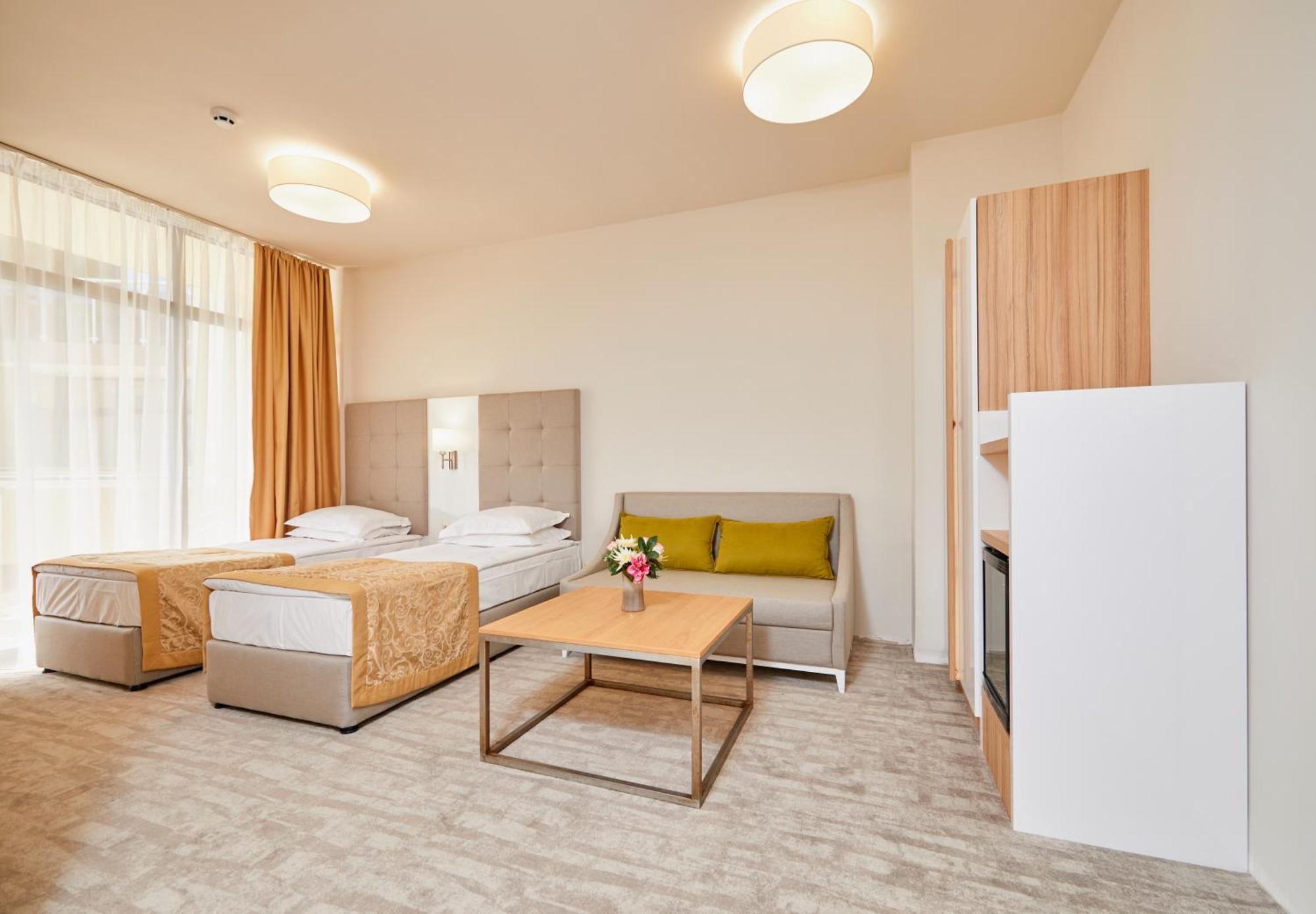 Superior Apartment Access to Aqua Park