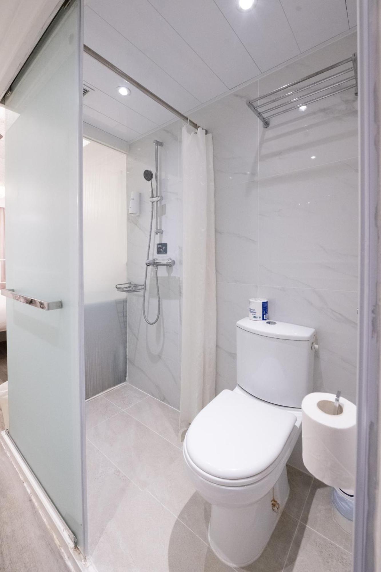 Mini Twin Room