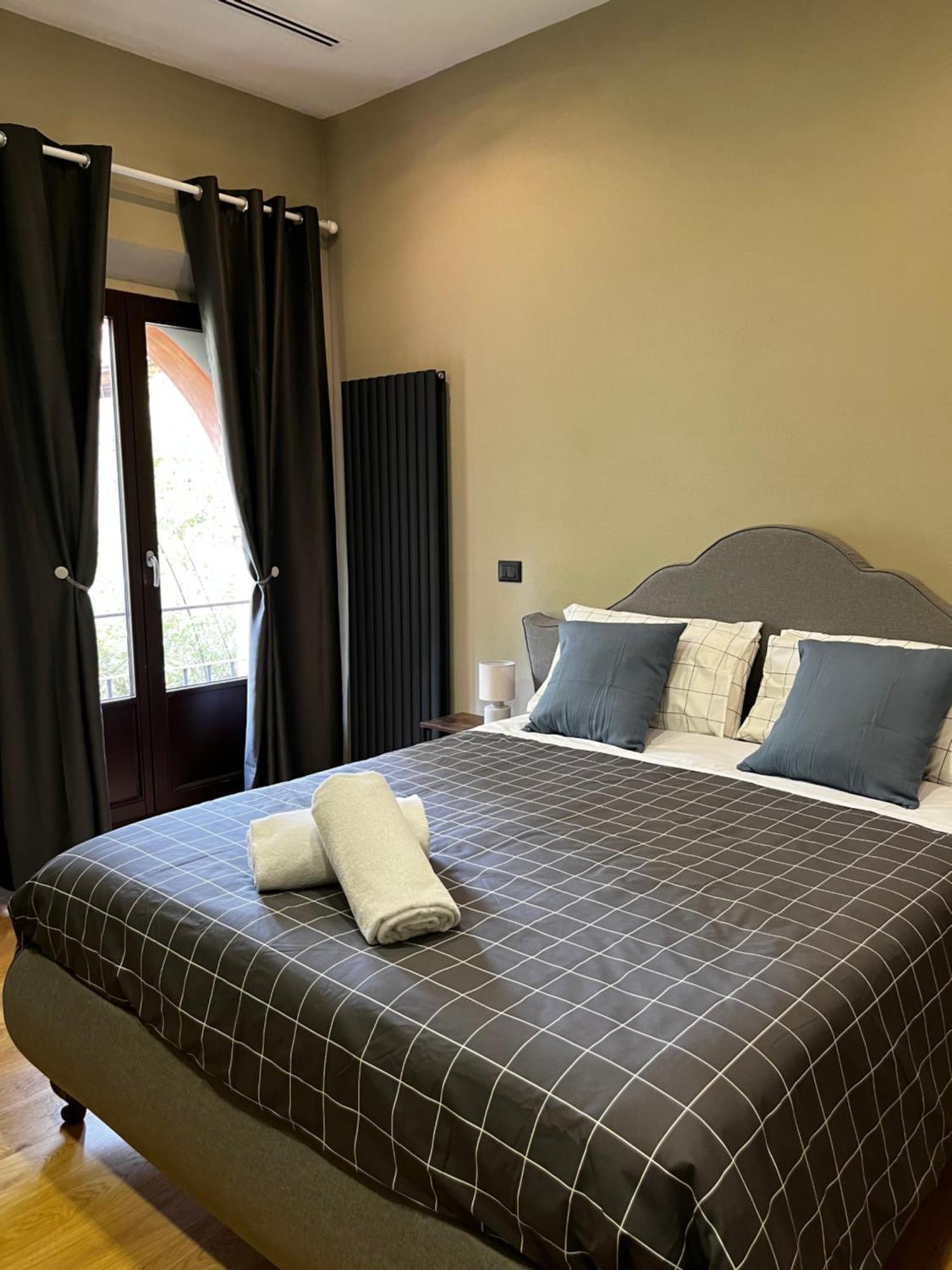 Double Room Private Bathroom