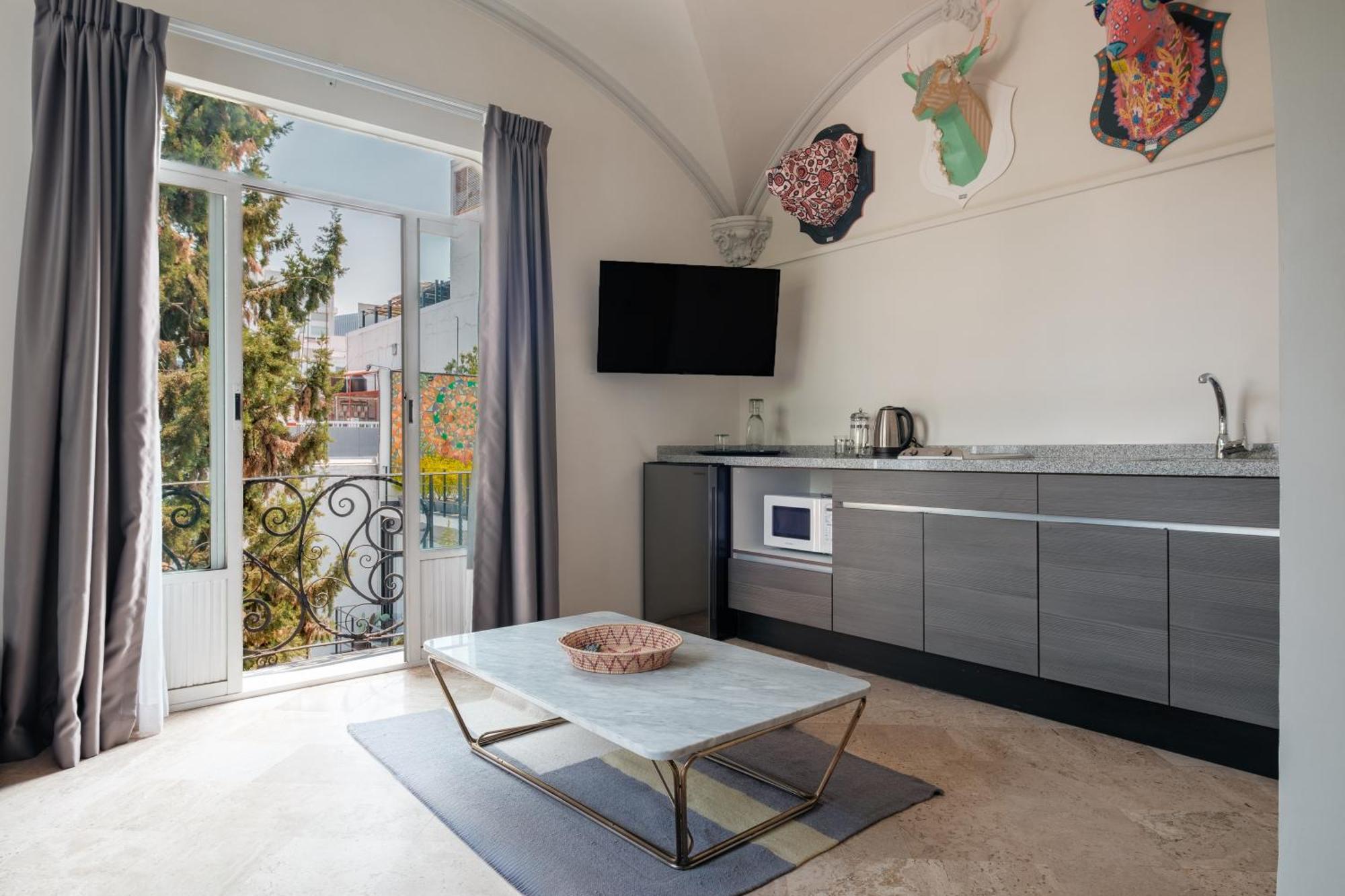 Master Executive Suite