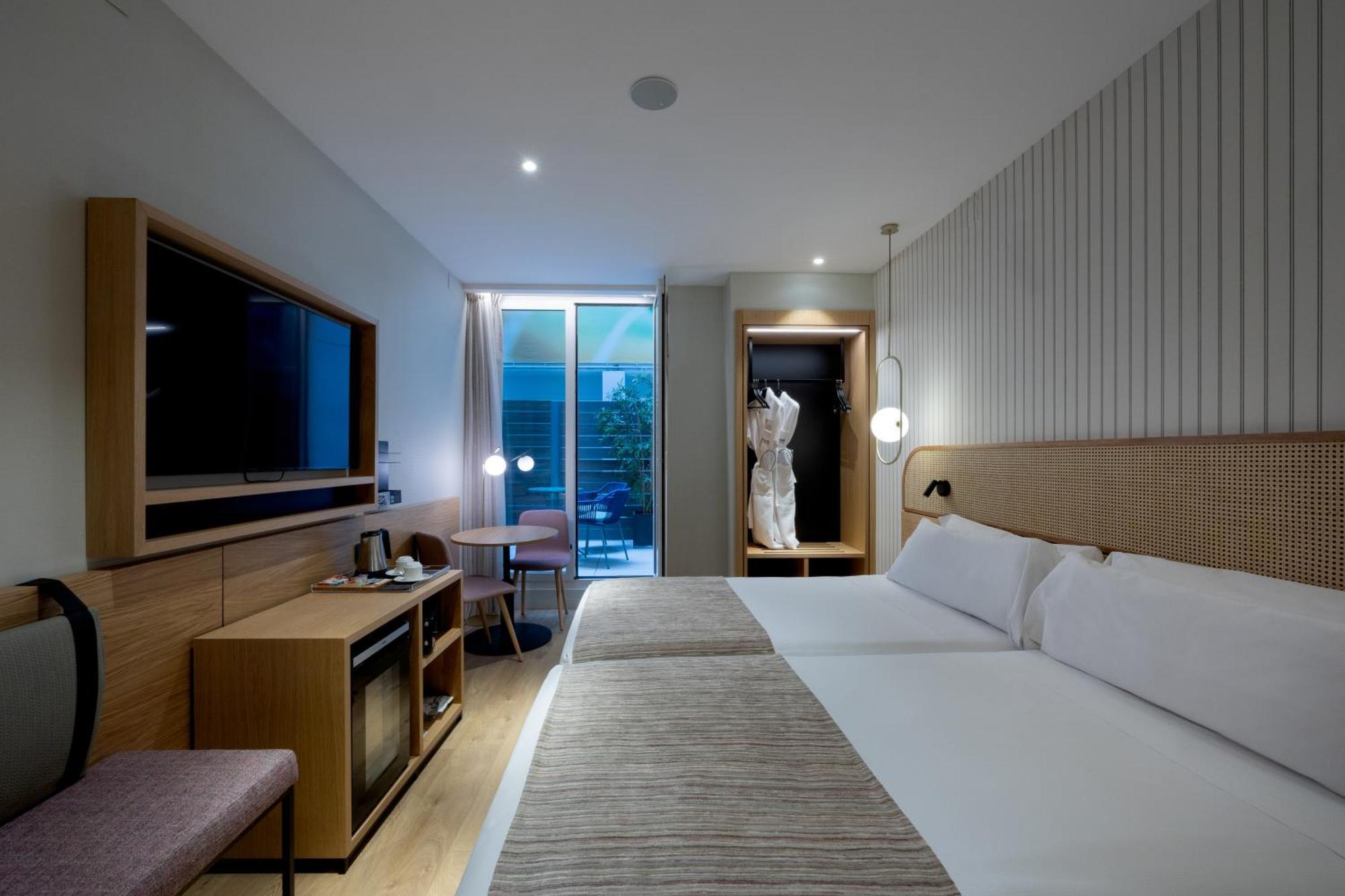 Double or Twin Room Balcony or Terrace