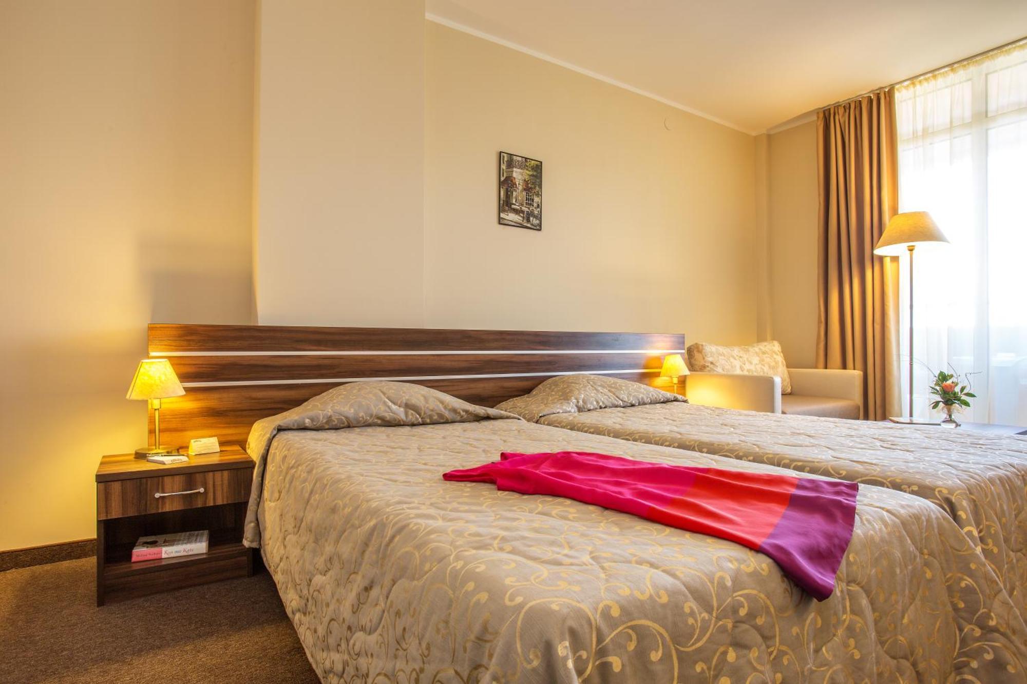 Twin Room Access to Aqua Park