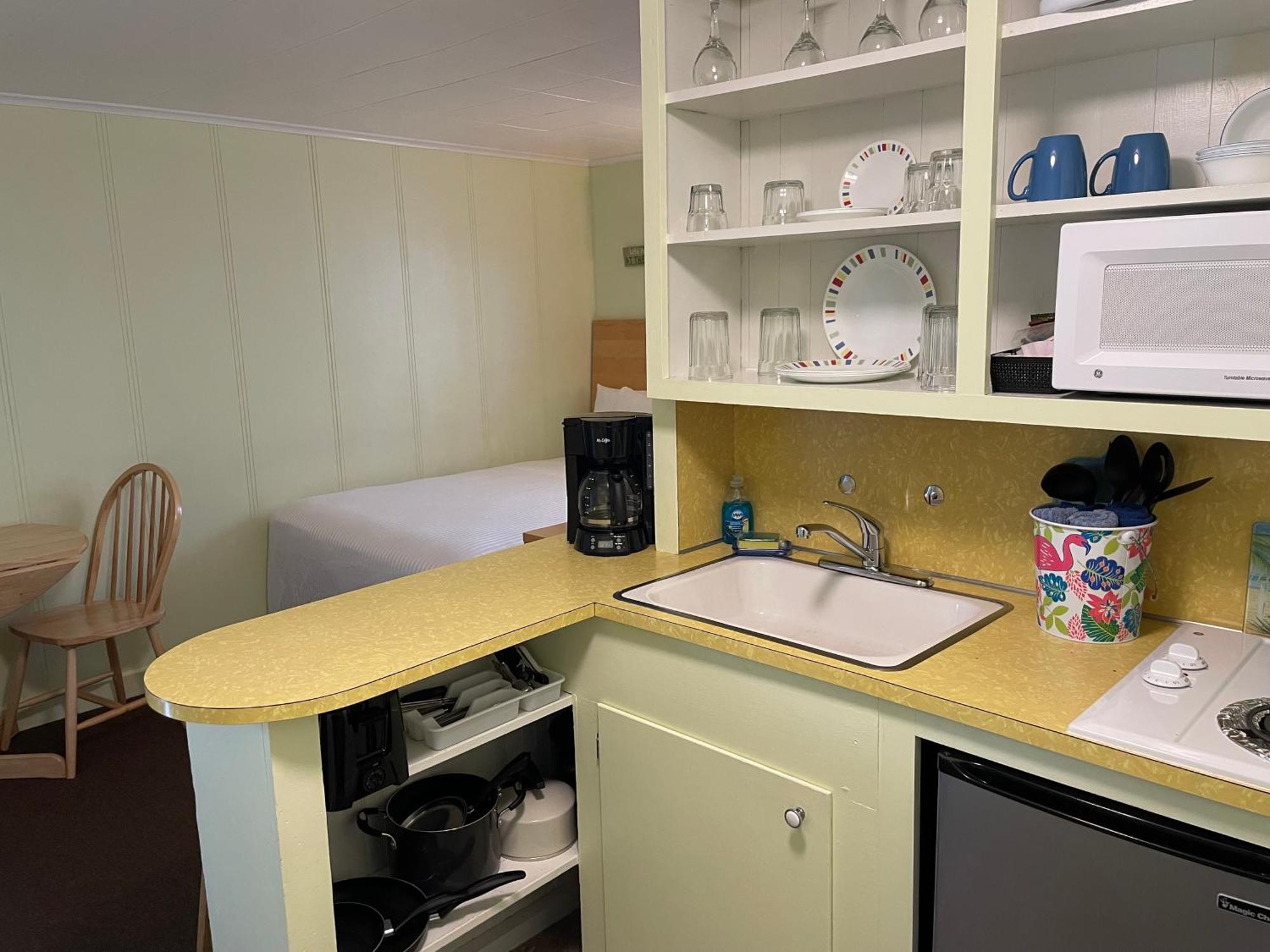 Motel #3 Two Room Kitchenette
