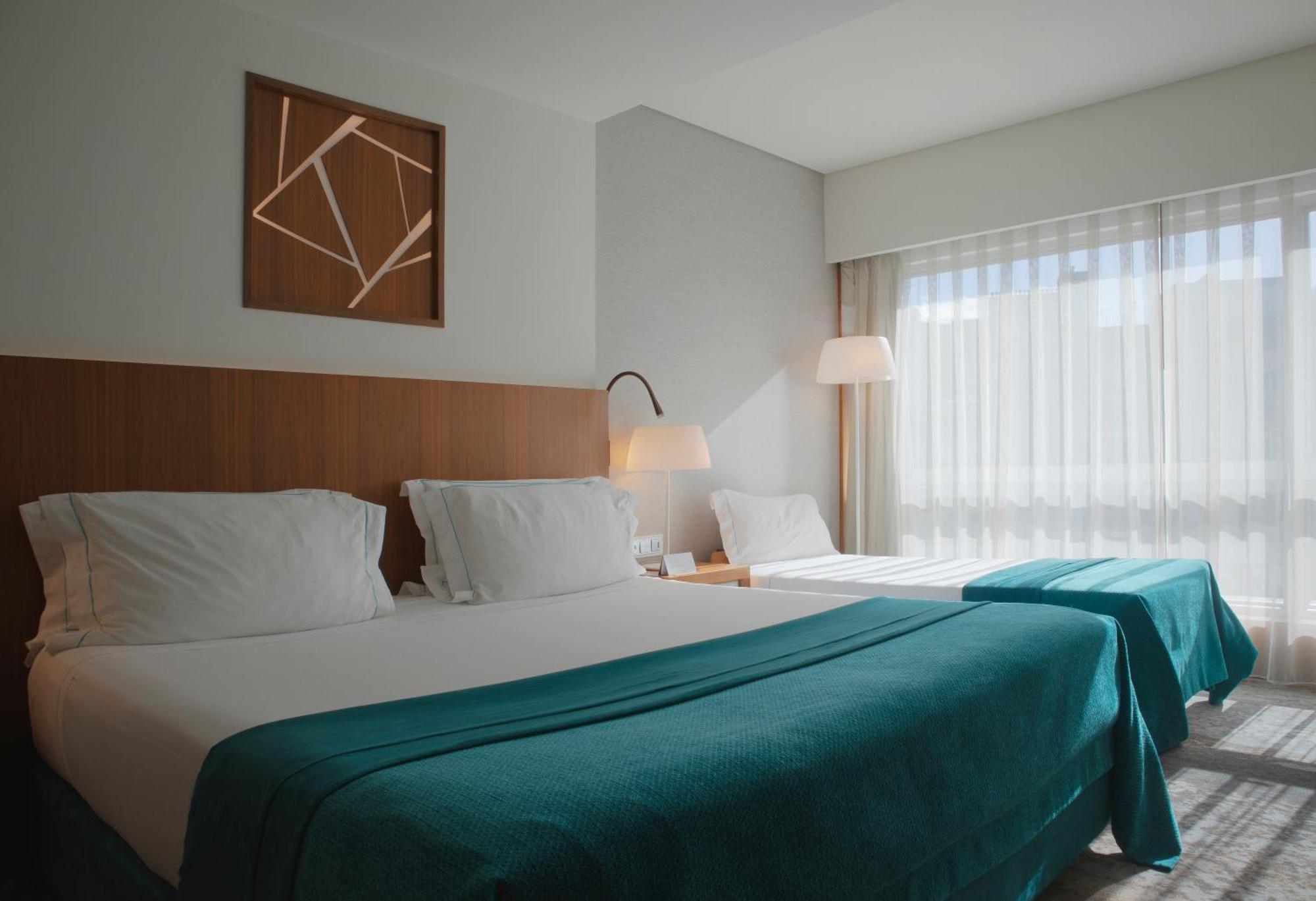 Deluxe Double Room Extra Bed up to 12 years old