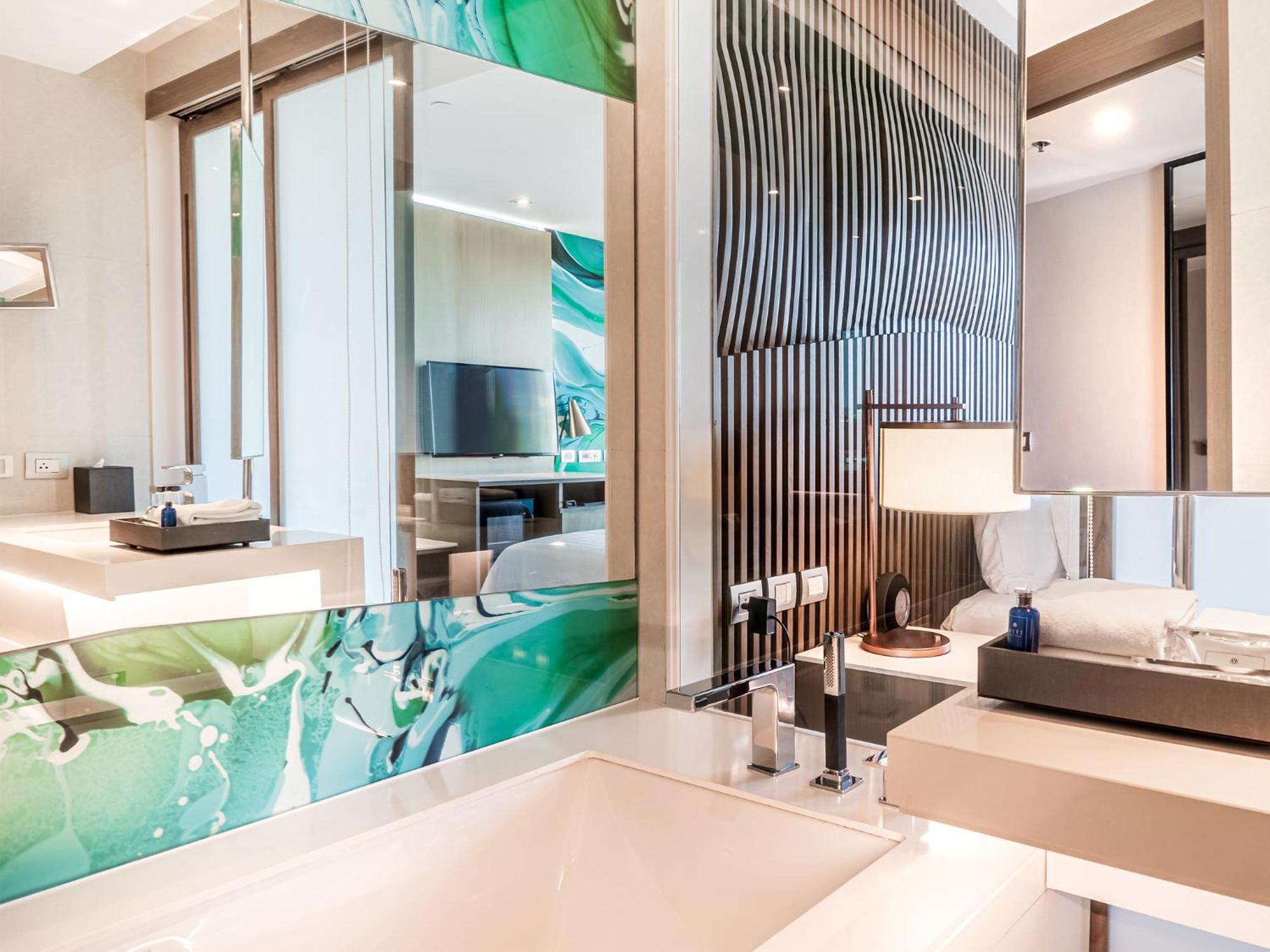Premier Lux Twin Room