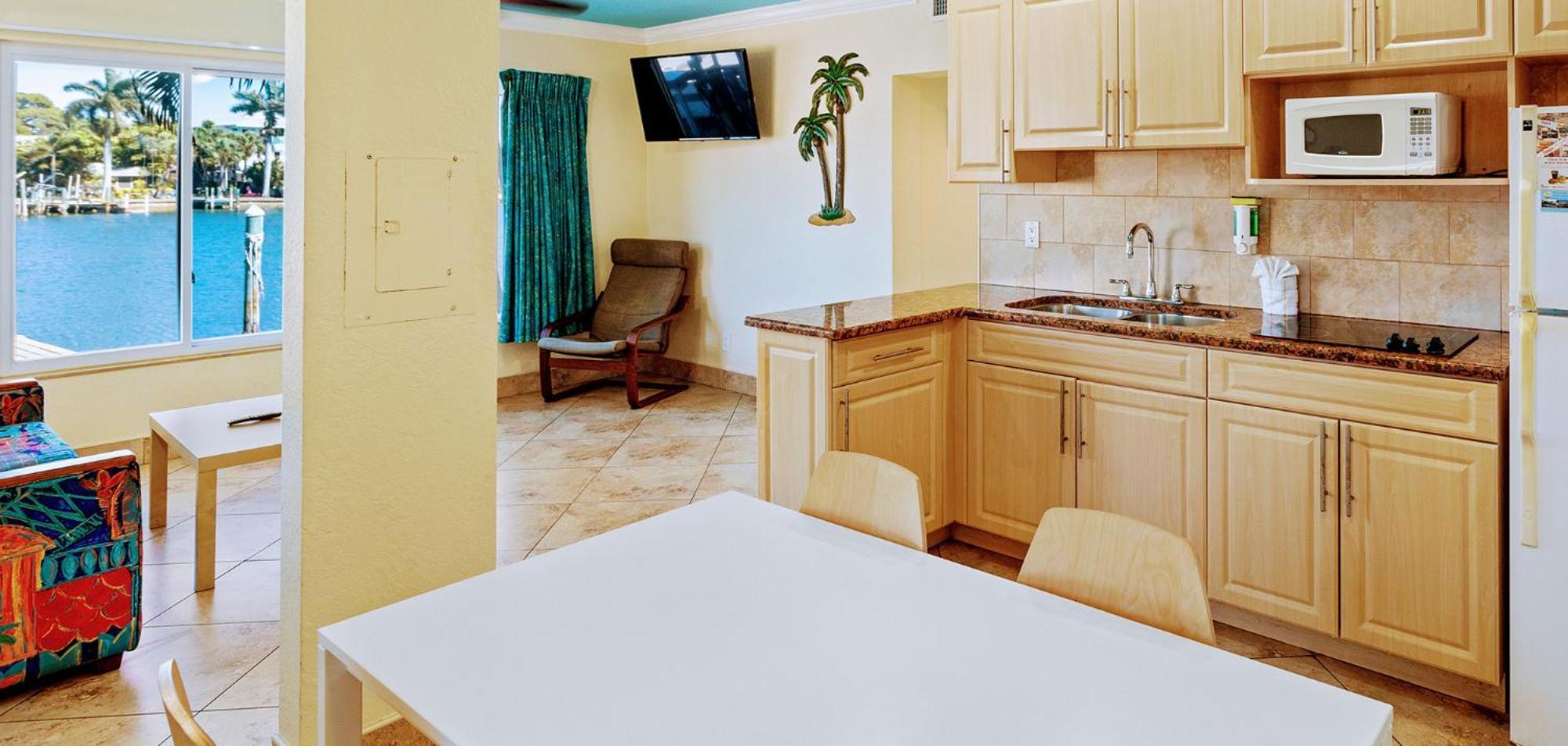 Deluxe One Bedroom Suite 1 Queen Bed 1 Sleeper Sofa