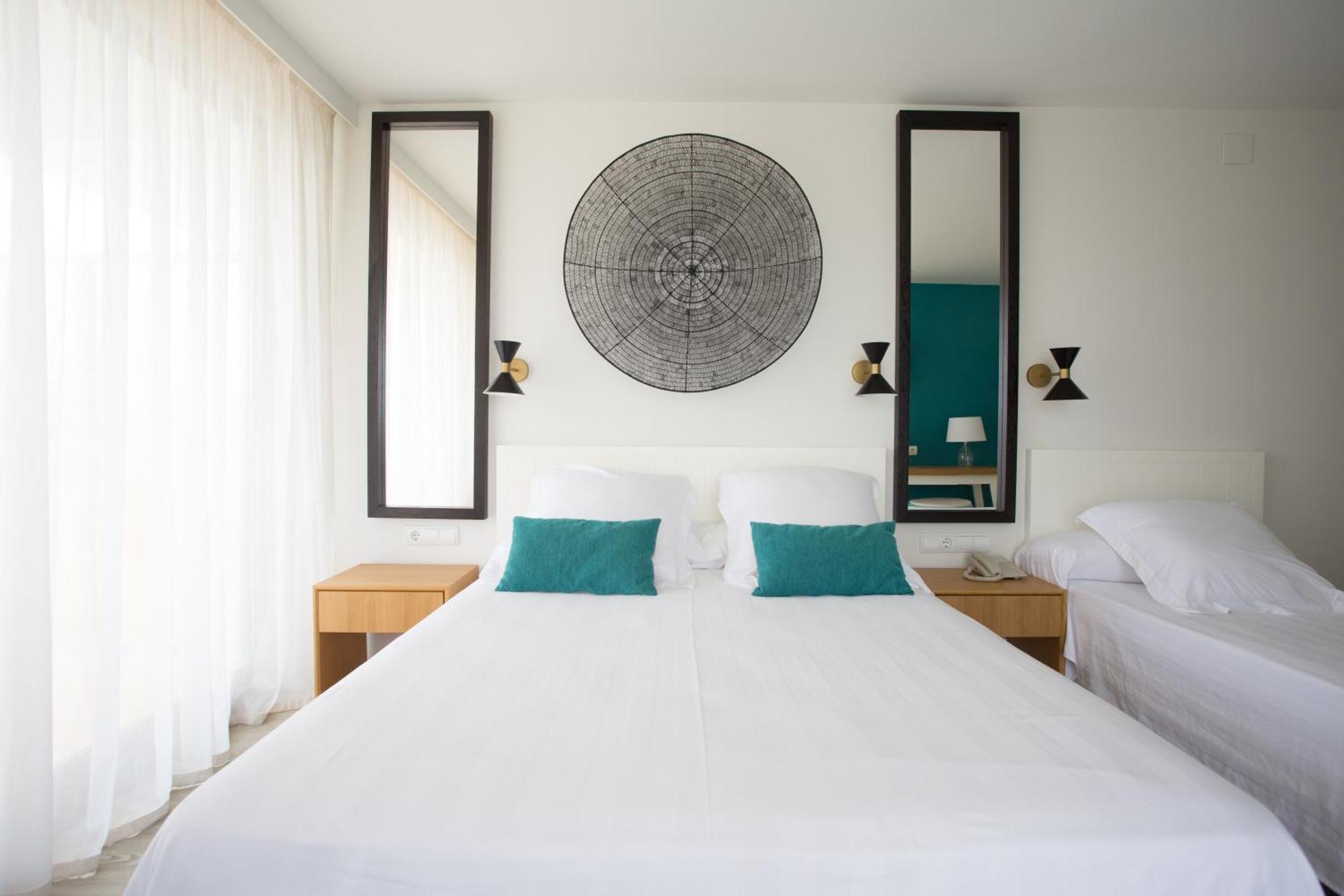 Superior Triple Room Panoramic Sea View