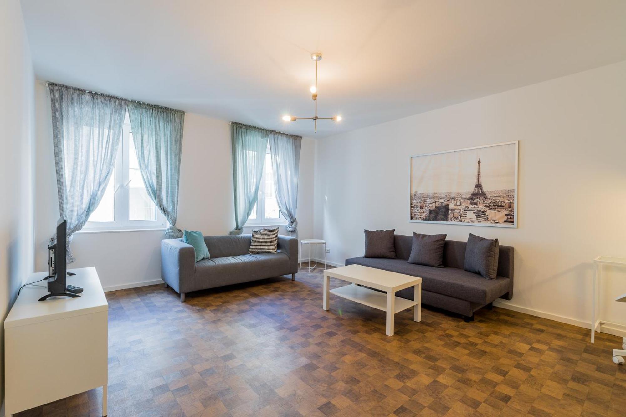 Spacious One-Bedroom Apartment
