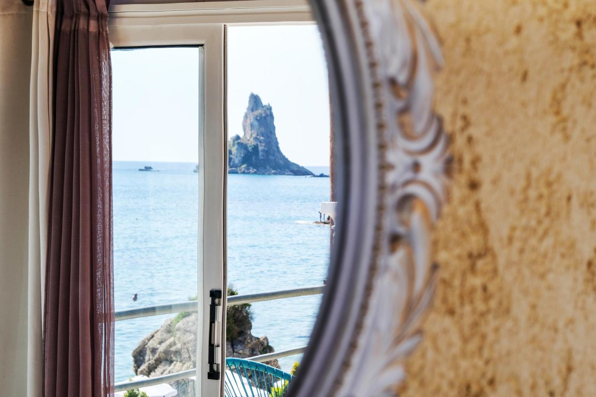 Apartment Sea View