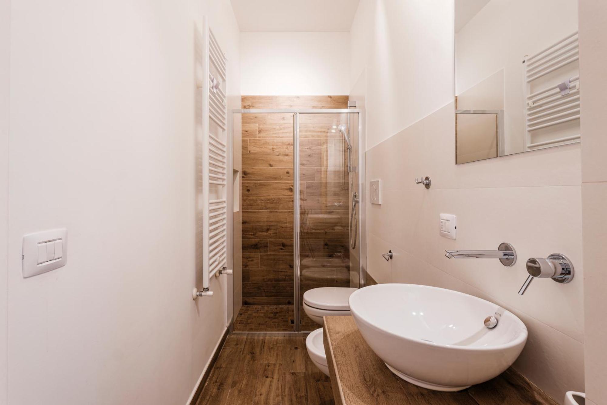 Double Room Private Bathroom