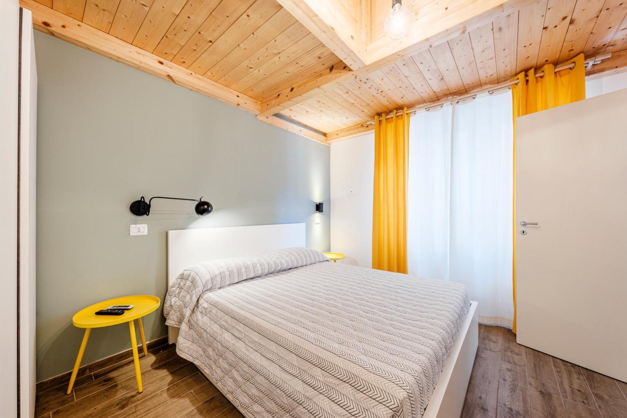 Double Room Private Bathroom