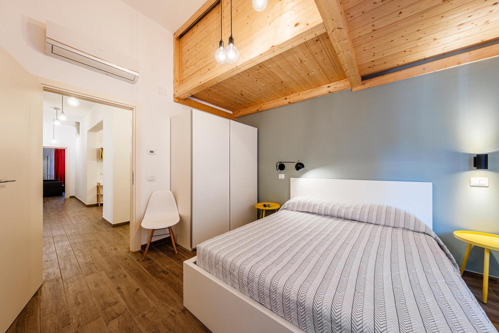 Double Room Private Bathroom