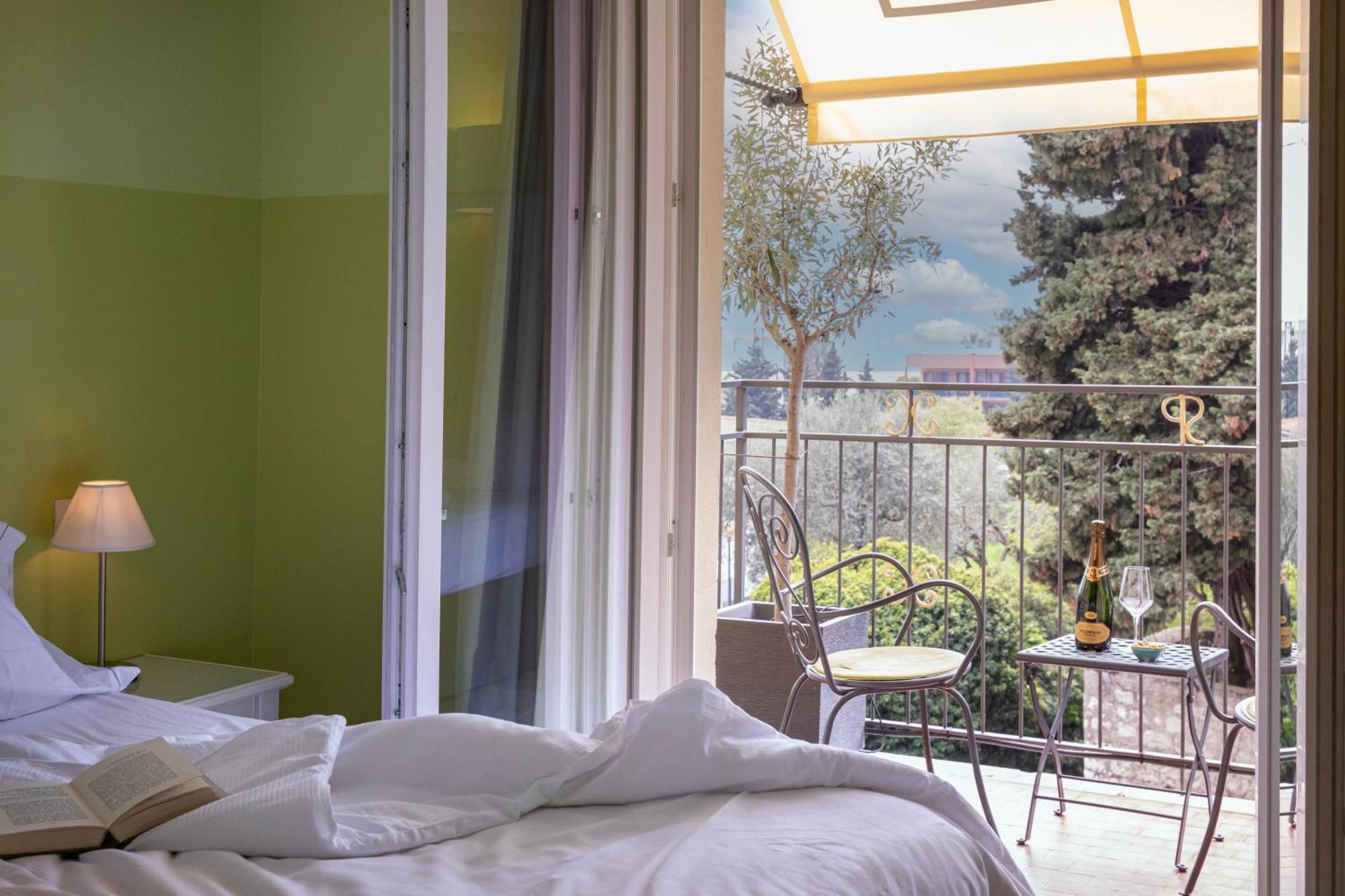 Classic Double Room Balcony
