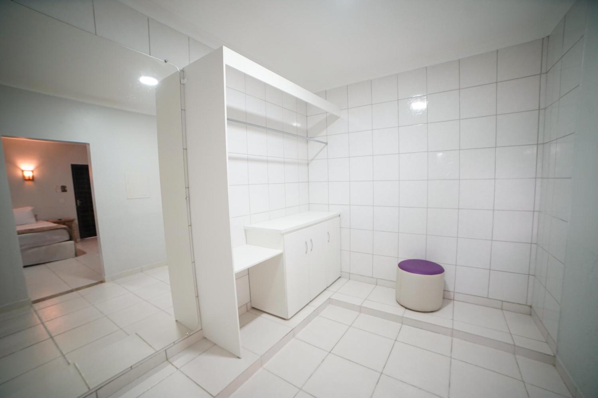 Superior King Suite