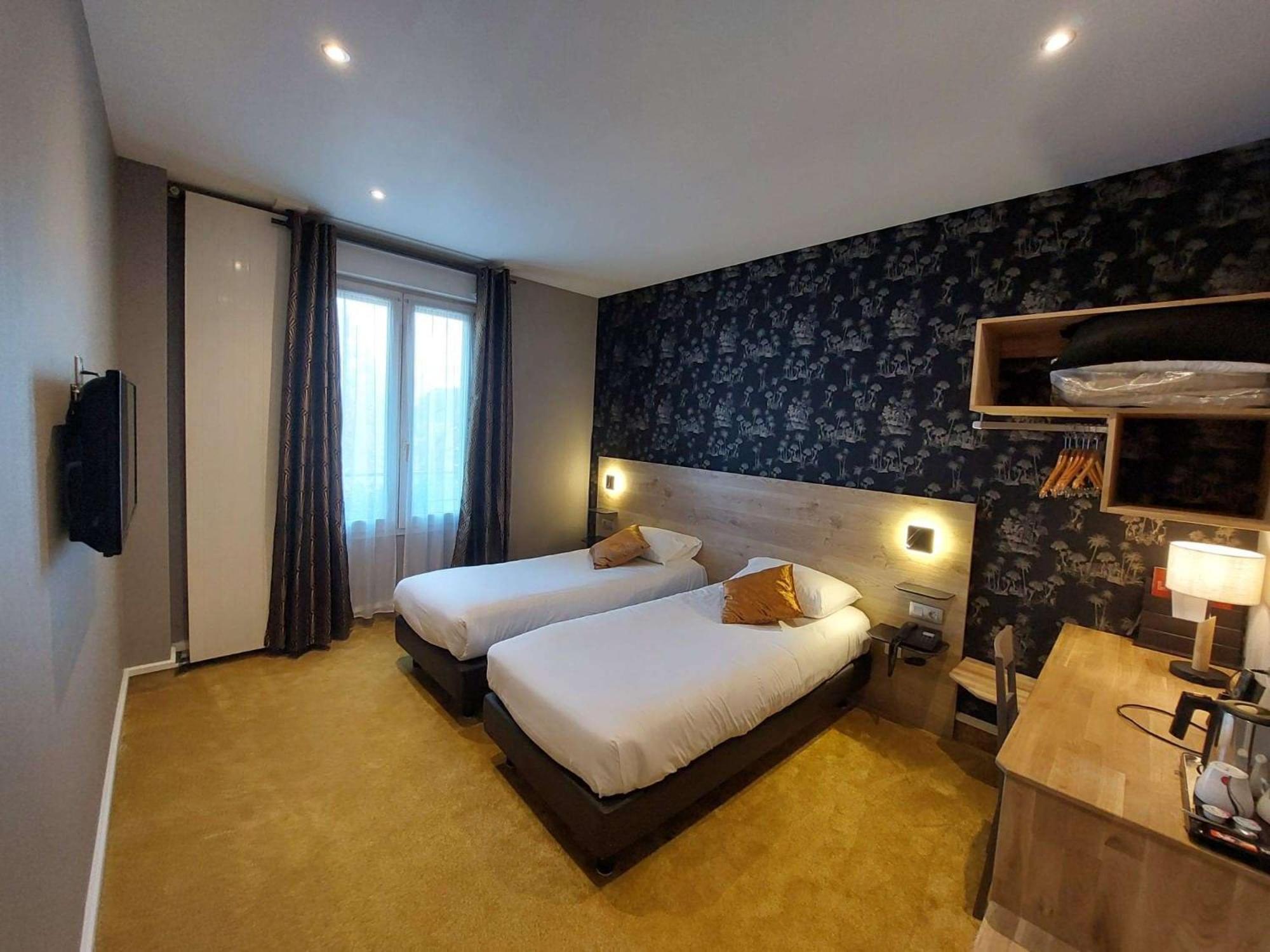 Superior Double or Twin Room With Bath,1630868327:JPEG