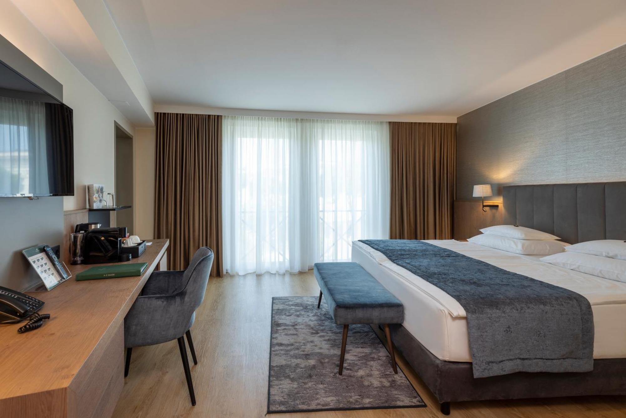 Junior Suite City View