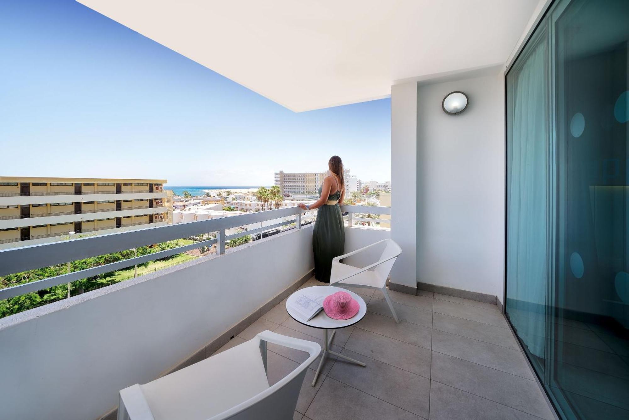 Double Room Pool View