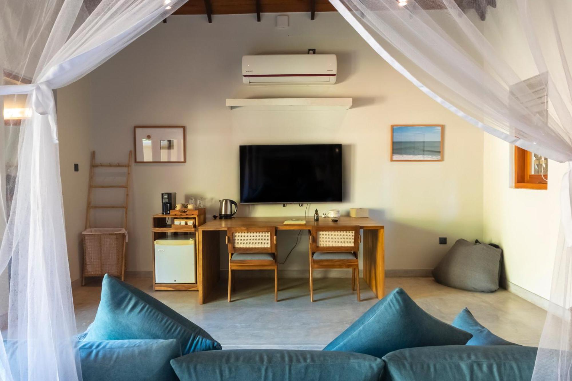 Superior King Suite